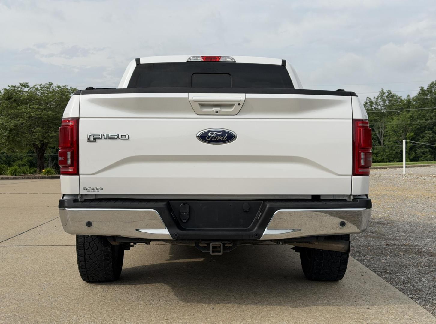 2015 WHITE /Tan Ford F-150 Lariat SuperCrew 6.5-ft. Bed 4WD (1FTEW1EP3FK) with an 2.7L V6 engine, Automatic transmission, located at 2990 Old Orchard Rd., Jackson, MO, 63755, 37.354214, -89.612106 - 2015 Ford F-150 Lariat 142xxx miles 4x4 2.7L V6 Automatic Leather Navigation Power/Heated/Cooled Seats Backup Camera Sunroof Bluetooth Remote Start Cruise Power Windows/Locks/Mirrors We have financing available and we accept trades! Fill out a credit application on our website or come - Photo#14