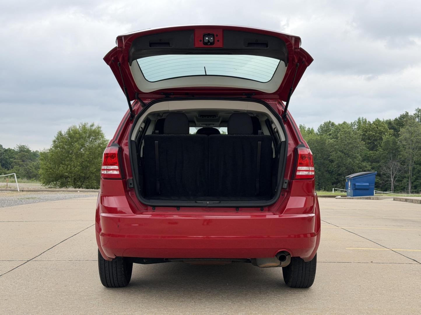 2015 RED /Black Dodge Journey SE (3C4PDCAB6FT) with an 2.4L 4 Cyl. engine, Automatic transmission, located at 2990 Old Orchard Rd., Jackson, MO, 63755, 37.354214, -89.612106 - 2015 Dodge Journey SE 156xxx miles Front Wheel Drive 2.4L 4 Cyl. Automatic Cruise Power Windows/Locks/Mirrors We have financing available and we accept trades! Fill out a credit application on our website or come by today! If you have any questions, give us a call at (573) 204-7777 or visit - Photo#16