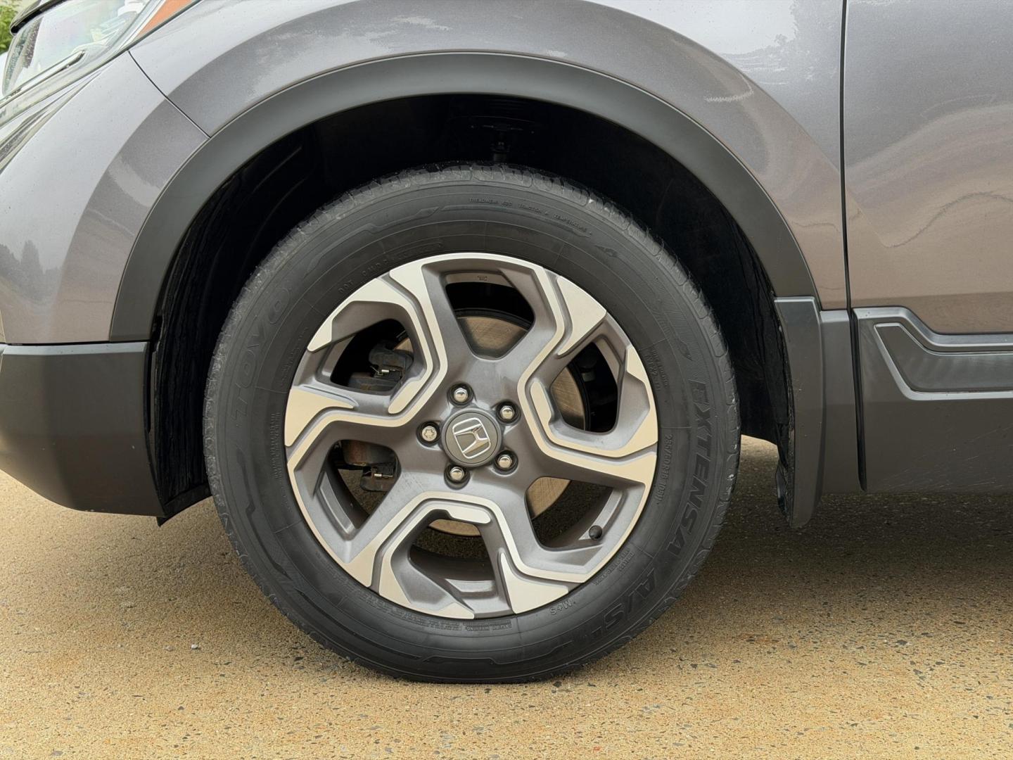 2018 GRAY /Gray Honda CR-V EX-L AWD (7FARW2H85JE) with an 1.5L 4 Cyl. engine, CVT transmission, located at 2990 Old Orchard Rd., Jackson, MO, 63755, 37.354214, -89.612106 - 2018 Honda CR-V EX-L 122xxx miles All Wheel Drive 1.5L 4 Cyl. Automatic Leather Backup Camera Power/Heated Seats Sunroof Bluetooth Remote Start Cruise Power Windows/Locks/Mirrors We have financing available and we accept trades! Fill out a credit application on our website or come by to - Photo#39