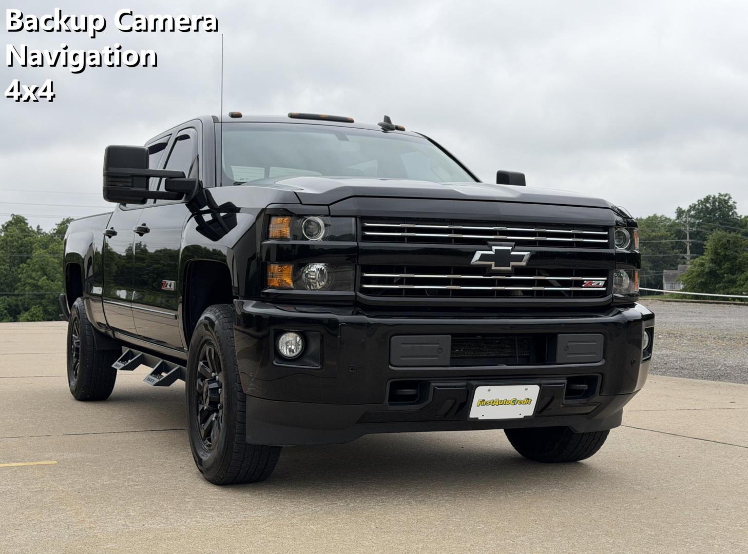2018 Chevrolet Silverado HD LT 4WD Crew Cab Standard Box's photo