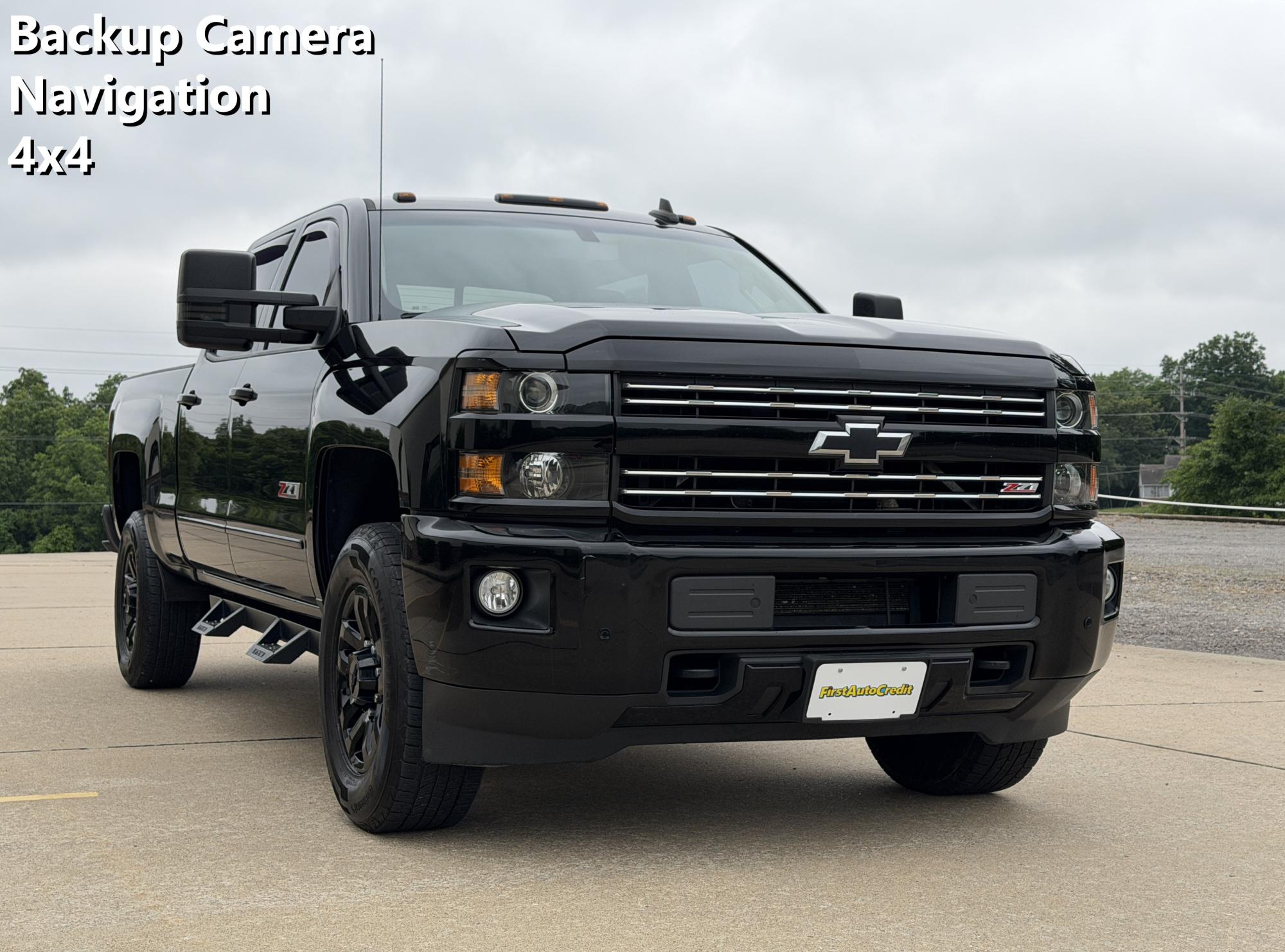 photo of 2018 Chevrolet Silverado 2500HD LT Crew Cab 4WD