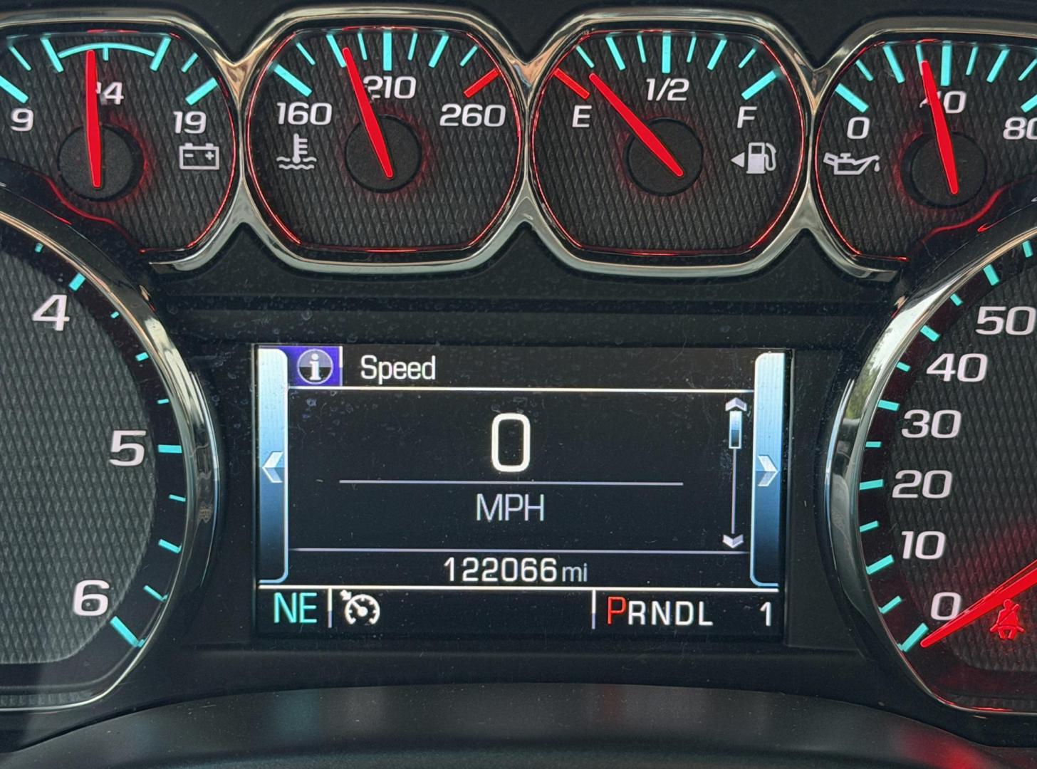 2018 BLACK /Black Chevrolet Silverado 2500HD LT Crew Cab 4WD (1GC1KVEG3JF) with an 6.0L V8 engine, Automatic transmission, located at 2990 Old Orchard Rd., Jackson, MO, 63755, 37.354214, -89.612106 - 2018 Chevrolet Silverado 2500HD LT 122xxx miles 4x4 6.0L V8 Automatic Navigation Backup Camera Power Driver Seat Bluetooth Remote Start Cruise Power Windows/Locks/Mirrors We have financing available and we accept trades! Fill out a credit application on our website or come by today! If - Photo#23