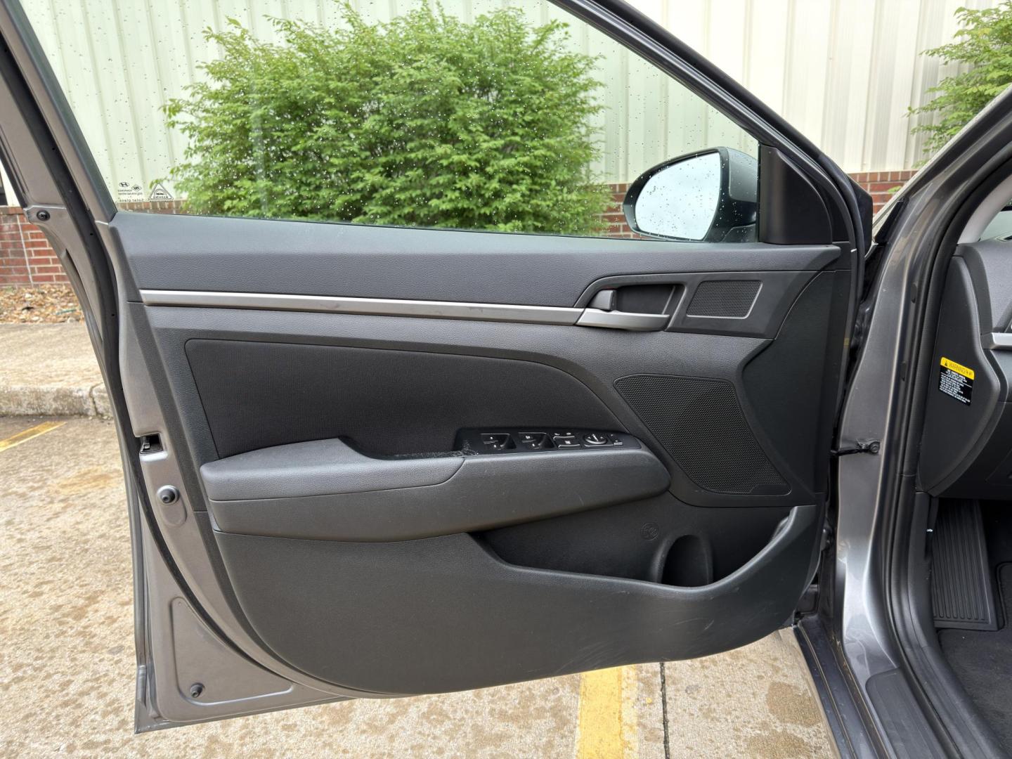 2018 GRAY /Black Hyundai Elantra Value (5NPD84LF8JH) with an 2.0L 4 Cyl. engine, Automatic transmission, located at 2990 Old Orchard Rd., Jackson, MO, 63755, 37.354214, -89.612106 - 2018 Hyundai Elantra Value 100xxx miles Front Wheel Drive 2.0L 4 Cyl. Automatic Backup Camera Heated Seats Sunroof Bluetooth Cruise Power Windows/Locks/Mirrors We have financing available and we accept trades! Fill out a credit application on our website or come by today! If you have any - Photo#12