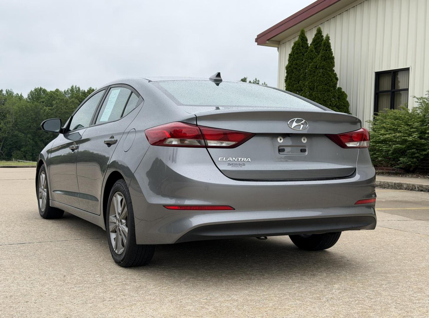 2018 GRAY /Black Hyundai Elantra Value (5NPD84LF8JH) with an 2.0L 4 Cyl. engine, Automatic transmission, located at 2990 Old Orchard Rd., Jackson, MO, 63755, 37.354214, -89.612106 - 2018 Hyundai Elantra Value 100xxx miles Front Wheel Drive 2.0L 4 Cyl. Automatic Backup Camera Heated Seats Sunroof Bluetooth Cruise Power Windows/Locks/Mirrors We have financing available and we accept trades! Fill out a credit application on our website or come by today! If you have any - Photo#9