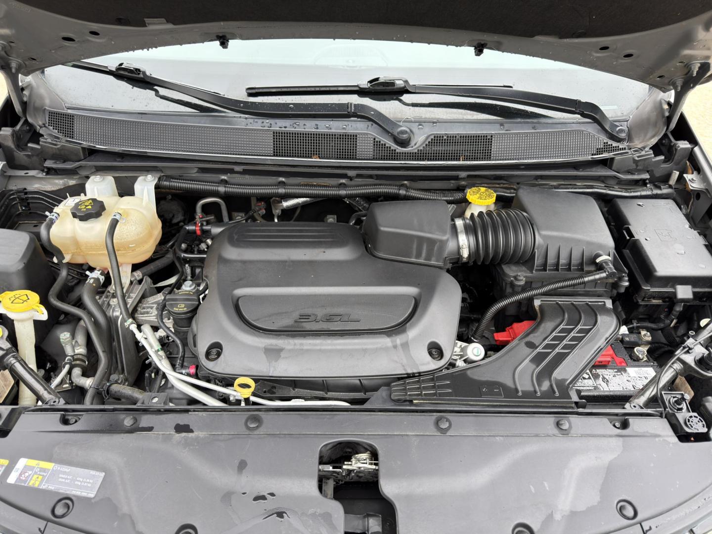 2022 GRAY /Black Chrysler Pacifica Touring-L (2C4RC1BG7NR) with an 3.6L V6 engine, Automatic transmission, located at 2990 Old Orchard Rd., Jackson, MO, 63755, 37.354214, -89.612106 - 2022 Chrysler Pacifica Touring L 1-Owner 87xxx miles Front Wheel Drive 3.6L V6 Automatic Leather 3rd Row Stow 'N Go Backup Camera Power Driver Seat Heated Seats Heated Steering Wheel Bluetooth Remote Start Cruise Power Windows/Locks/Mirrors We have financing available and we accept - Photo#39