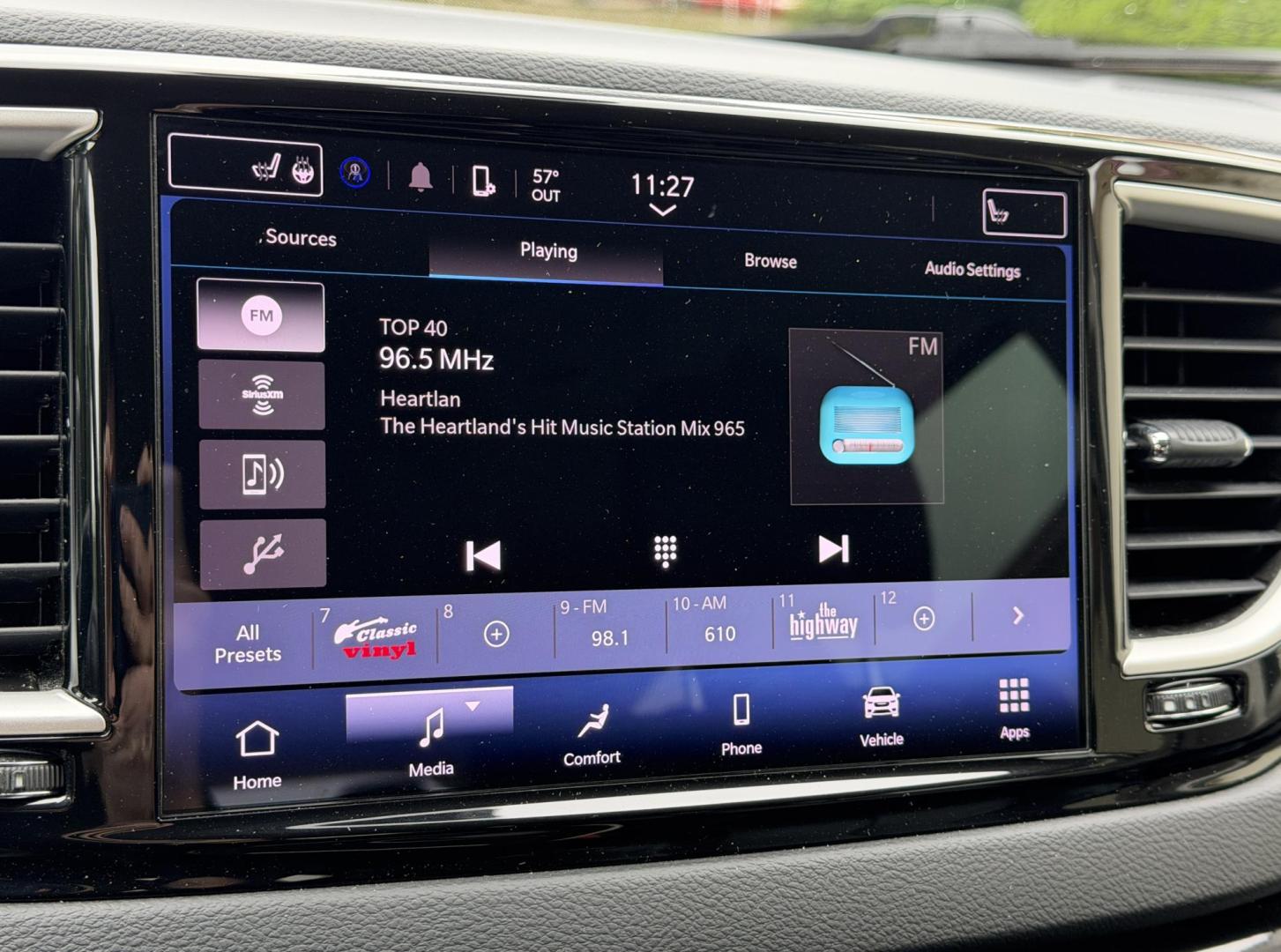 2022 GRAY /Black Chrysler Pacifica Touring-L (2C4RC1BG7NR) with an 3.6L V6 engine, Automatic transmission, located at 2990 Old Orchard Rd., Jackson, MO, 63755, 37.354214, -89.612106 - 2022 Chrysler Pacifica Touring L 1-Owner 87xxx miles Front Wheel Drive 3.6L V6 Automatic Leather 3rd Row Stow 'N Go Backup Camera Power Driver Seat Heated Seats Heated Steering Wheel Bluetooth Remote Start Cruise Power Windows/Locks/Mirrors We have financing available and we accept - Photo#28