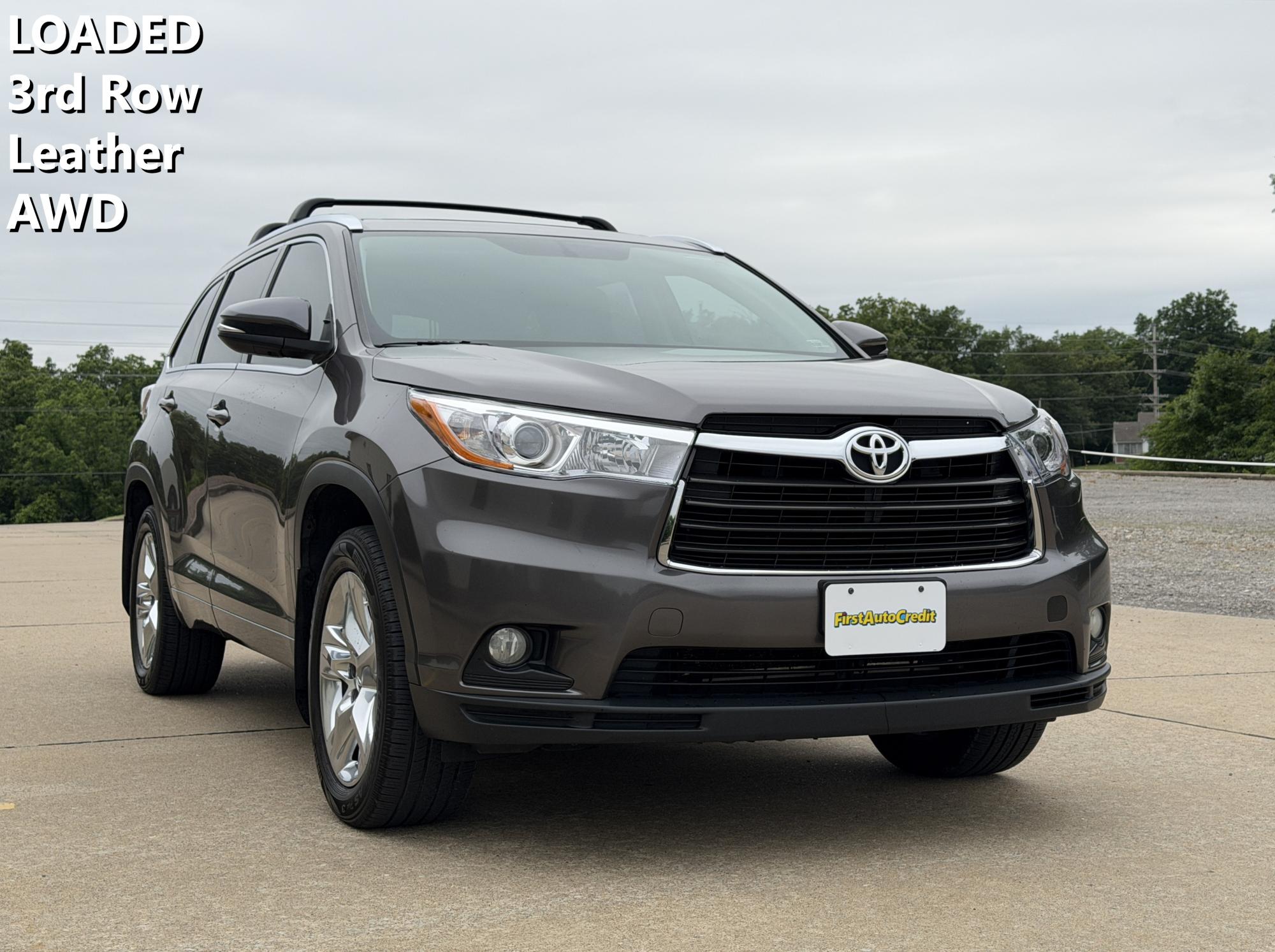 photo of 2016 Toyota Highlander Limited AWD V6