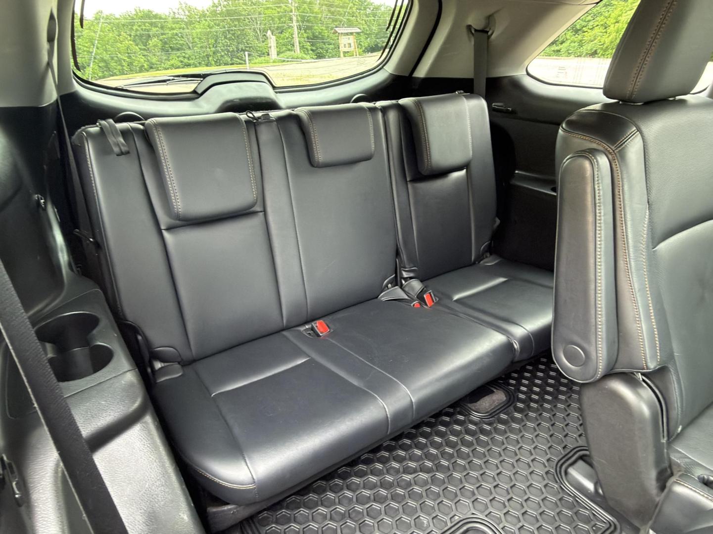 2016 GRAY /Black Toyota Highlander Limited AWD V6 (5TDDKRFH0GS) with an 3.5L V6 engine, Automatic transmission, located at 2990 Old Orchard Rd., Jackson, MO, 63755, 37.354214, -89.612106 - 2016 Toyota Highlander Limited 101xxx miles All Wheel Drive 3.5L V6 Automatic Leather 3rd Row Navigation Power/Heated/Cooled Seats Heated Rear Seats Heated Steering Wheel Backup Camera Sunroof Bluetooth Cruise Power Windows/Locks/Mirrors We have financing available and we accept trad - Photo#21