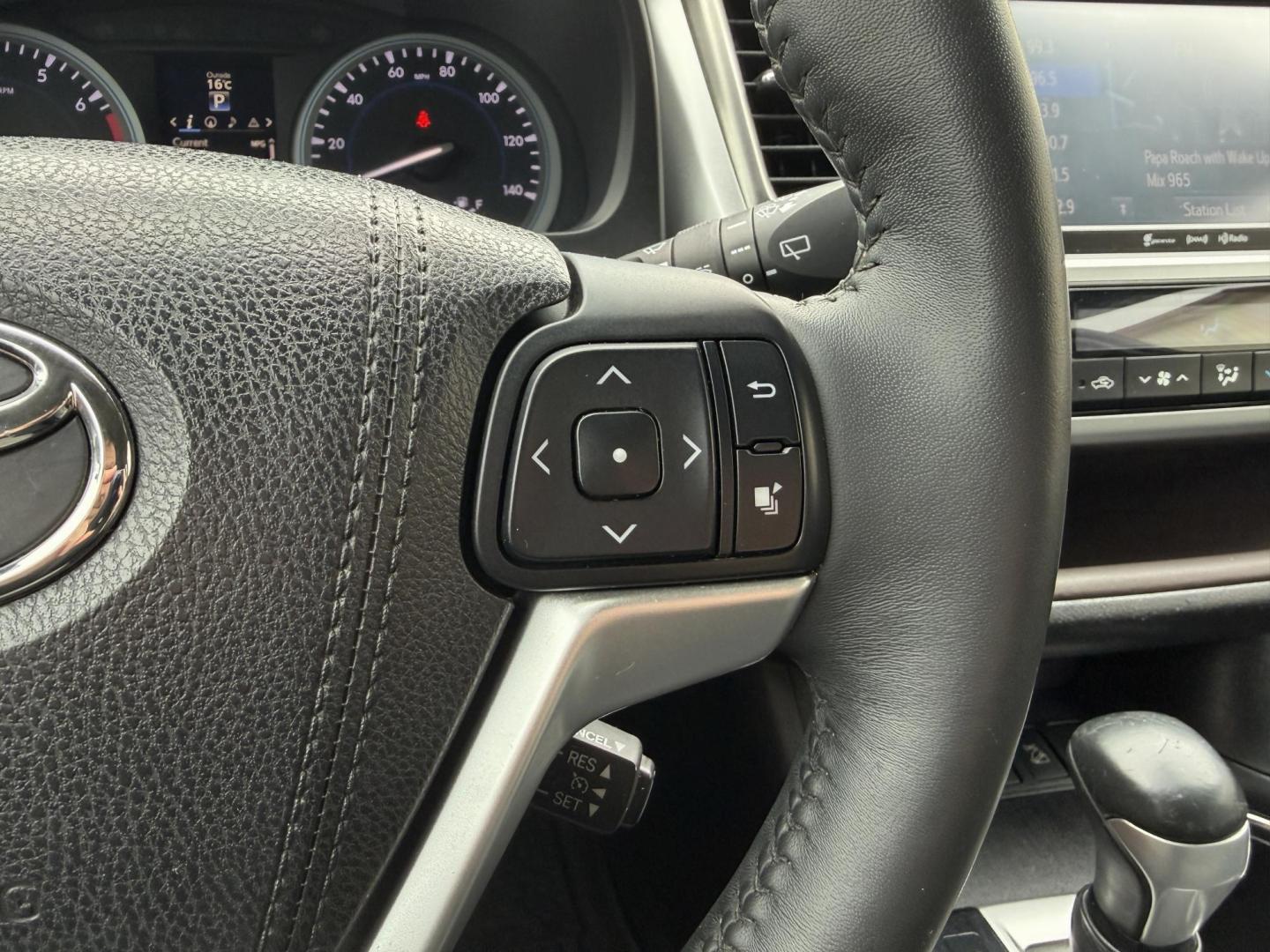 2016 GRAY /Black Toyota Highlander Limited AWD V6 (5TDDKRFH0GS) with an 3.5L V6 engine, Automatic transmission, located at 2990 Old Orchard Rd., Jackson, MO, 63755, 37.354214, -89.612106 - 2016 Toyota Highlander Limited 101xxx miles All Wheel Drive 3.5L V6 Automatic Leather 3rd Row Navigation Power/Heated/Cooled Seats Heated Rear Seats Heated Steering Wheel Backup Camera Sunroof Bluetooth Cruise Power Windows/Locks/Mirrors We have financing available and we accept trad - Photo#28