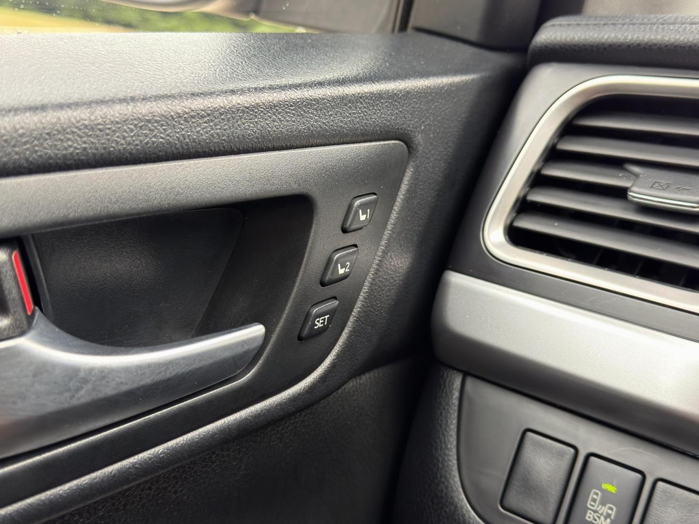2016 GRAY /Black Toyota Highlander Limited AWD V6 (5TDDKRFH0GS) with an 3.5L V6 engine, Automatic transmission, located at 2990 Old Orchard Rd., Jackson, MO, 63755, 37.354214, -89.612106 - 2016 Toyota Highlander Limited 101xxx miles All Wheel Drive 3.5L V6 Automatic Leather 3rd Row Navigation Power/Heated/Cooled Seats Heated Rear Seats Heated Steering Wheel Backup Camera Sunroof Bluetooth Cruise Power Windows/Locks/Mirrors We have financing available and we accept trad - Photo#36