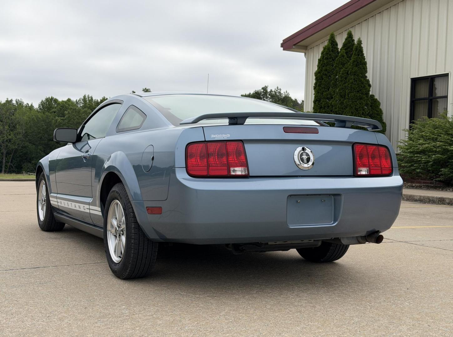 2006 BLUE /Black Ford Mustang Premium (1ZVFT80N565) with an 4.0L V6 engine, Automatic transmission, located at 2990 Old Orchard Rd., Jackson, MO, 63755, 37.354214, -89.612106 - 2006 Ford Mustang Premium 67xxx miles Rear Wheel Drive 4.0L V6 Automatic Leather Power Driver Seat Bluetooth Cruise Power Windows/Locks/Mirrors We have financing available and we accept trades! Fill out a credit application on our website or come by today! If you have any questions, give - Photo#7