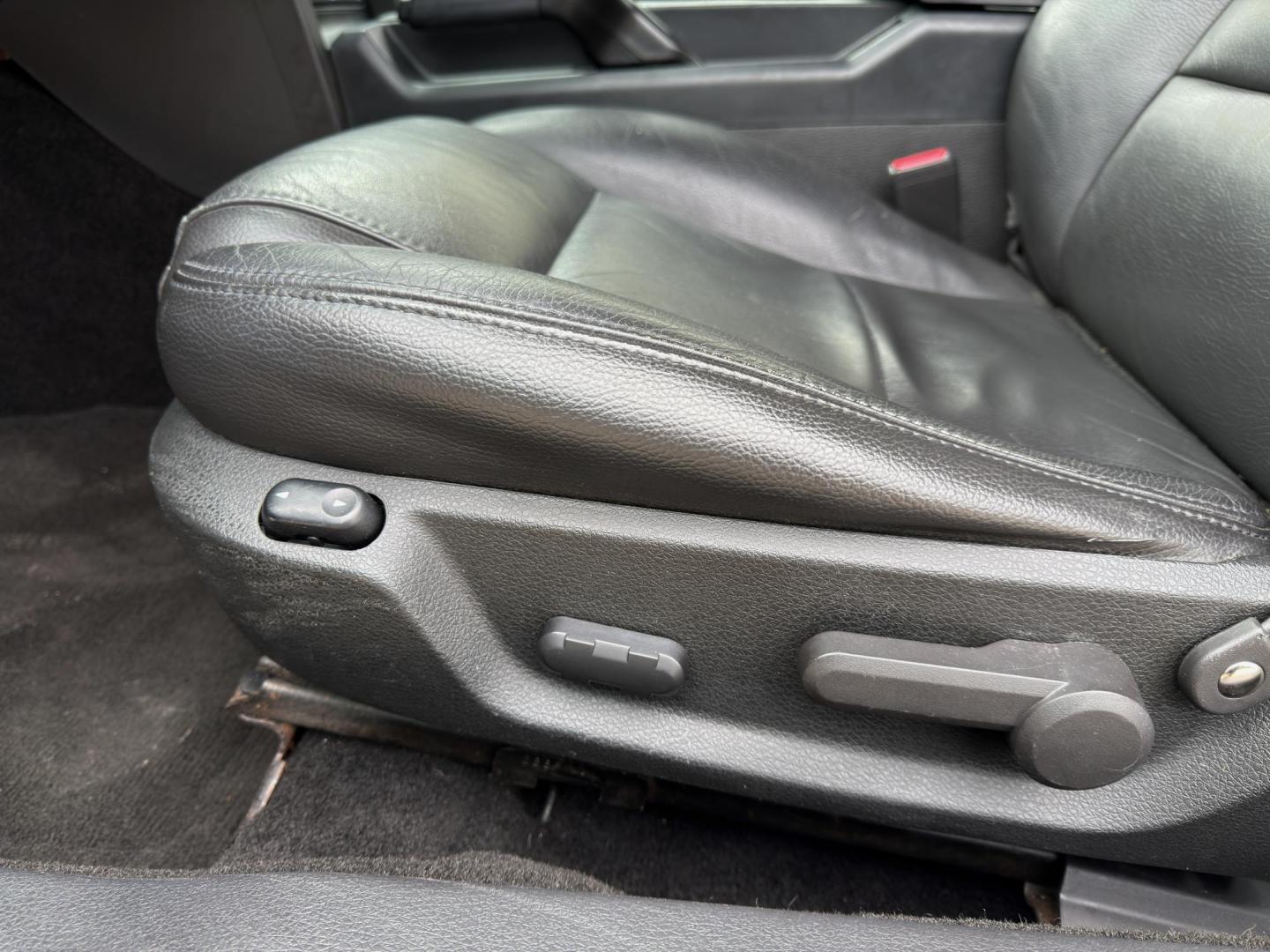2006 BLUE /Black Ford Mustang Premium (1ZVFT80N565) with an 4.0L V6 engine, Automatic transmission, located at 2990 Old Orchard Rd., Jackson, MO, 63755, 37.354214, -89.612106 - 2006 Ford Mustang Premium 67xxx miles Rear Wheel Drive 4.0L V6 Automatic Leather Power Driver Seat Bluetooth Cruise Power Windows/Locks/Mirrors We have financing available and we accept trades! Fill out a credit application on our website or come by today! If you have any questions, give - Photo#2