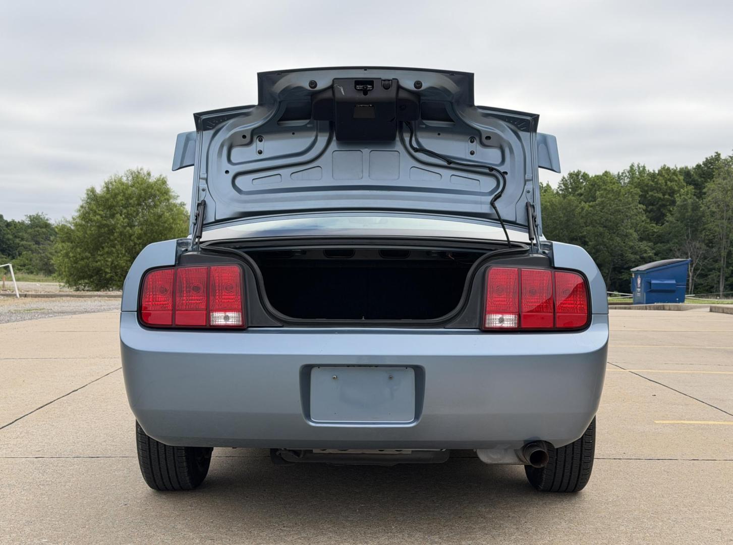 2006 BLUE /Black Ford Mustang Premium (1ZVFT80N565) with an 4.0L V6 engine, Automatic transmission, located at 2990 Old Orchard Rd., Jackson, MO, 63755, 37.354214, -89.612106 - 2006 Ford Mustang Premium 67xxx miles Rear Wheel Drive 4.0L V6 Automatic Leather Power Driver Seat Bluetooth Cruise Power Windows/Locks/Mirrors We have financing available and we accept trades! Fill out a credit application on our website or come by today! If you have any questions, give - Photo#15