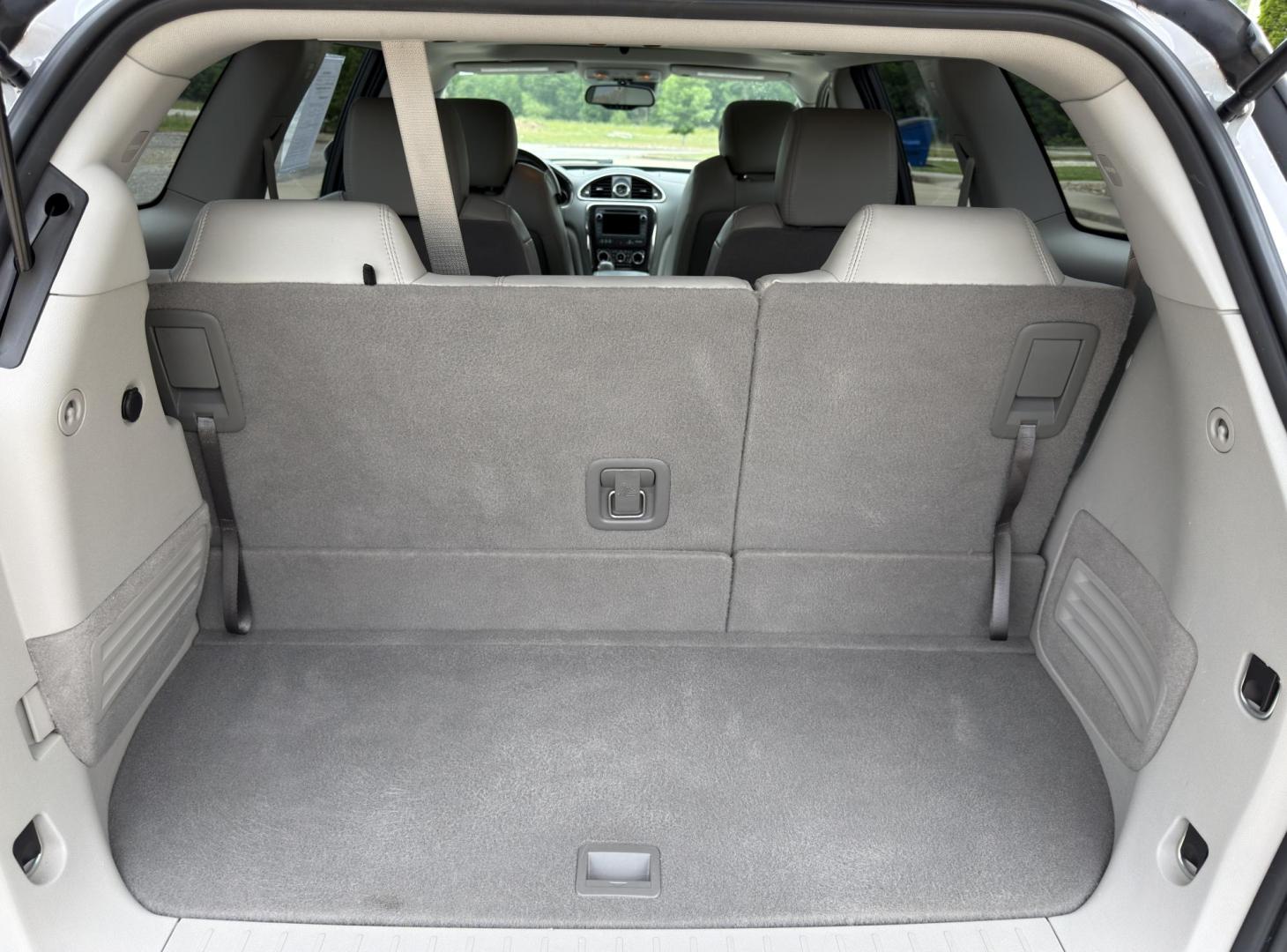 2017 WHITE /Gray Buick Enclave Premium FWD (5GAKRCKD7HJ) with an 3.6L V6 engine, Automatic transmission, located at 2990 Old Orchard Rd., Jackson, MO, 63755, 37.354214, -89.612106 - 2017 Buick Enclave Premium 1-Owner 90xxx miles Front Wheel Drive 3.6L V6 Automatic Leather 3rd Row Navigation Power/Heated/Cooled Seats Heated Steering Wheel Backup Camera Sunroof Bluetooth Remote Start Cruise Power Windows/Locks/Mirrors We have financing available and we accept tra - Photo#23
