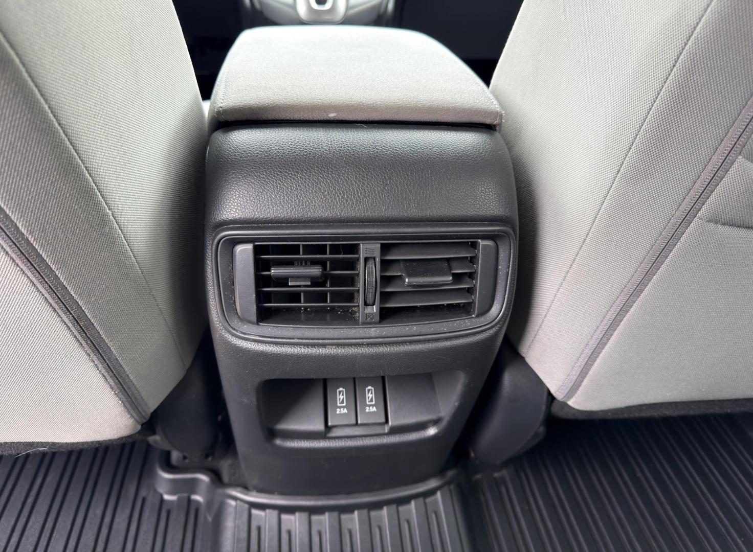 2017 SILVER /Gray Honda CR-V EX AWD (5J6RW2H56HL) with an 1.5L 4 Cyl. engine, CVT transmission, located at 2990 Old Orchard Rd., Jackson, MO, 63755, 37.354214, -89.612106 - 2017 Honda CR-V EX-L 117xxx miles All Wheel Drive 1.5L 4 Cyl. Automatic Backup Camera Power Driver Seat Heated Seats Sunroof Bluetooth Remote Start Cruise Power Windows/Locks/Mirrors We have financing available and we accept trades! Fill out a credit application on our website or come b - Photo#33
