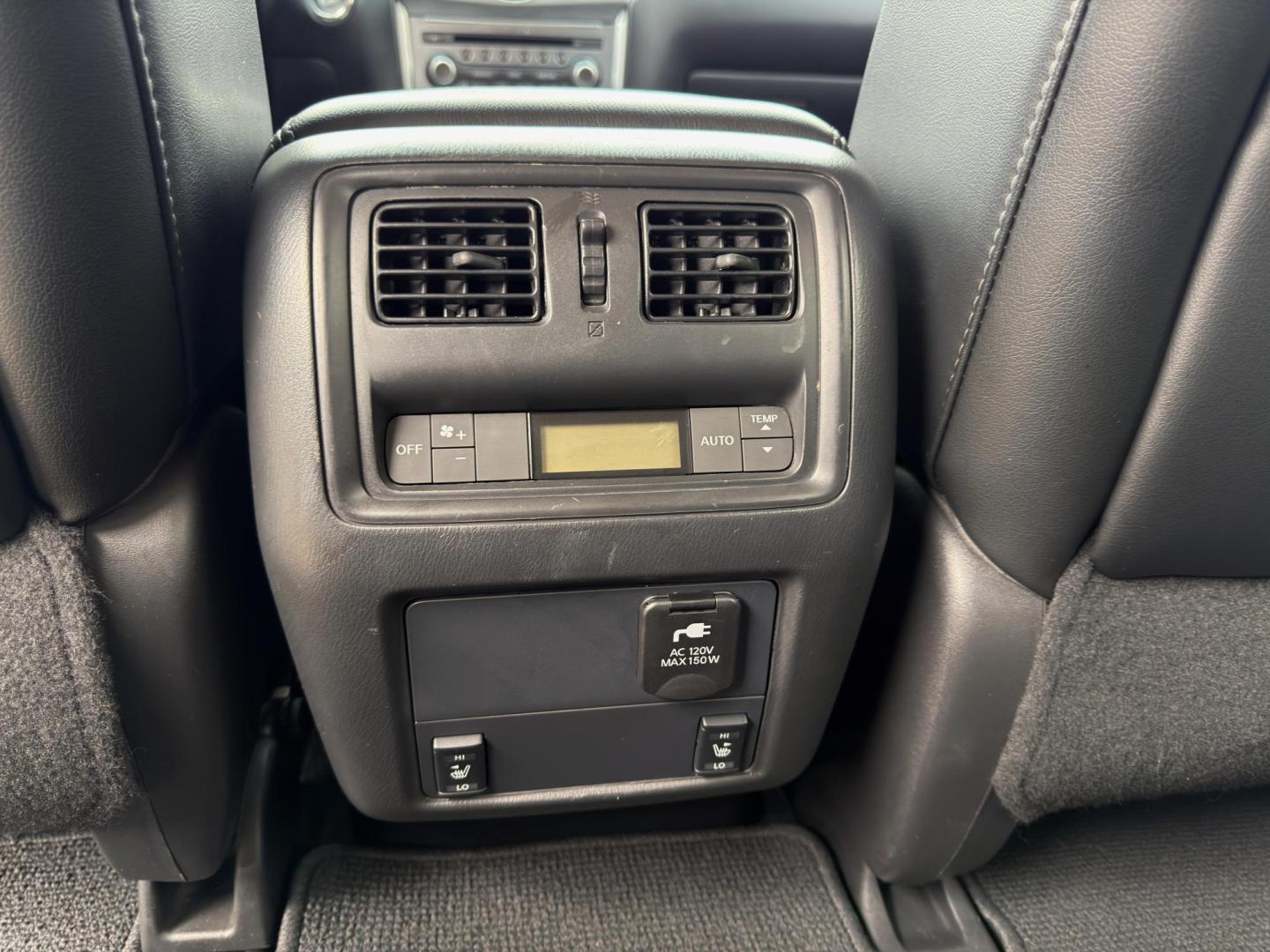 2017 WHITE /Black Nissan Pathfinder SL 2WD (5N1DR2MN6HC) with an 3.5L V6 engine, CVT transmission, located at 2990 Old Orchard Rd., Jackson, MO, 63755, 37.354214, -89.612106 - 2017 Nissan Pathfinder SL 132xxx miles Front Wheel Drive 3.5L V6 Automatic Leather 3rd Row Backup Camera Power/Heated Seats Heated Rear Seats Heated Steering Wheel Bluetooth Remote Start Cruise Power Windows/Locks/Mirrors We have financing available and we accept trades! Fill out a cr - Photo#5