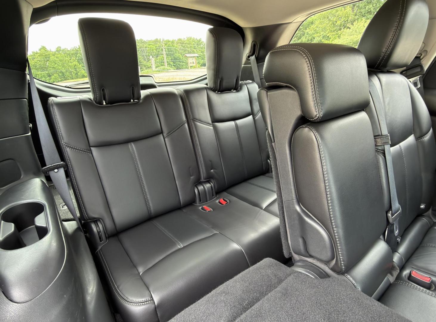 2017 WHITE /Black Nissan Pathfinder SL 2WD (5N1DR2MN6HC) with an 3.5L V6 engine, CVT transmission, located at 2990 Old Orchard Rd., Jackson, MO, 63755, 37.354214, -89.612106 - 2017 Nissan Pathfinder SL 132xxx miles Front Wheel Drive 3.5L V6 Automatic Leather 3rd Row Backup Camera Power/Heated Seats Heated Rear Seats Heated Steering Wheel Bluetooth Remote Start Cruise Power Windows/Locks/Mirrors We have financing available and we accept trades! Fill out a cr - Photo#20