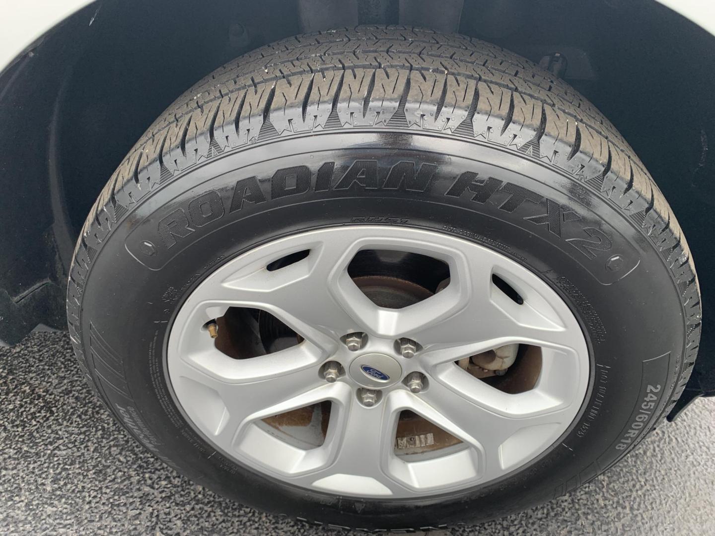 2014 SILVER /TAN Ford Edge SEL FWD (2FMDK3JCXEB) with an 3.5L V6 DOHC 24V engine, Automatic transmission, located at 506 S. Kingshighway, Cape Girardeau, MO, 63703, (573) 235-5000, 37.294991, -89.553635 - 2014 Ford Edge SEL FWD 121,xxx miles Bluetooth Front Wheel Drive Cruise Power Windows/Locks/Mirrors We have financing available and we accept trades! Fill out a credit application on our website or come by today! If you have any questions, give us a call at (573) 235-5000 or visit our website - Photo#30