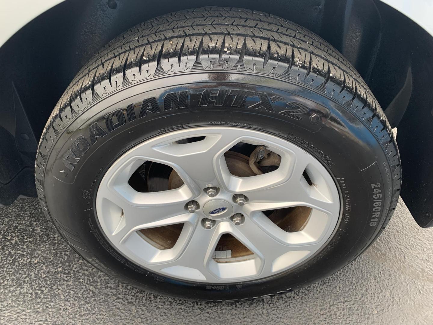 2014 SILVER /TAN Ford Edge SEL FWD (2FMDK3JCXEB) with an 3.5L V6 DOHC 24V engine, Automatic transmission, located at 506 S. Kingshighway, Cape Girardeau, MO, 63703, (573) 235-5000, 37.294991, -89.553635 - 2014 Ford Edge SEL FWD 121,xxx miles Bluetooth Front Wheel Drive Cruise Power Windows/Locks/Mirrors We have financing available and we accept trades! Fill out a credit application on our website or come by today! If you have any questions, give us a call at (573) 235-5000 or visit our website - Photo#32