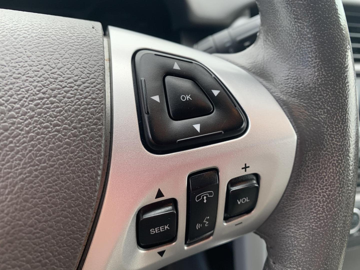 2014 SILVER /TAN Ford Edge SEL FWD (2FMDK3JCXEB) with an 3.5L V6 DOHC 24V engine, Automatic transmission, located at 506 S. Kingshighway, Cape Girardeau, MO, 63703, (573) 235-5000, 37.294991, -89.553635 - 2014 Ford Edge SEL FWD 121,xxx miles Bluetooth Front Wheel Drive Cruise Power Windows/Locks/Mirrors We have financing available and we accept trades! Fill out a credit application on our website or come by today! If you have any questions, give us a call at (573) 235-5000 or visit our website - Photo#24