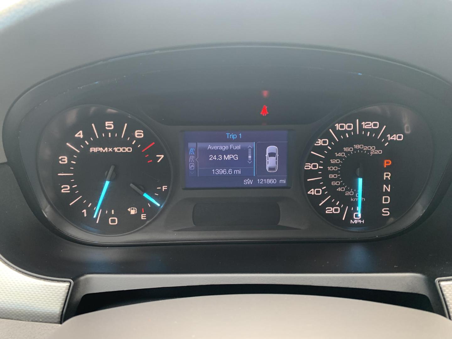 2014 SILVER /TAN Ford Edge SEL FWD (2FMDK3JCXEB) with an 3.5L V6 DOHC 24V engine, Automatic transmission, located at 506 S. Kingshighway, Cape Girardeau, MO, 63703, (573) 235-5000, 37.294991, -89.553635 - 2014 Ford Edge SEL FWD 121,xxx miles Bluetooth Front Wheel Drive Cruise Power Windows/Locks/Mirrors We have financing available and we accept trades! Fill out a credit application on our website or come by today! If you have any questions, give us a call at (573) 235-5000 or visit our website - Photo#26