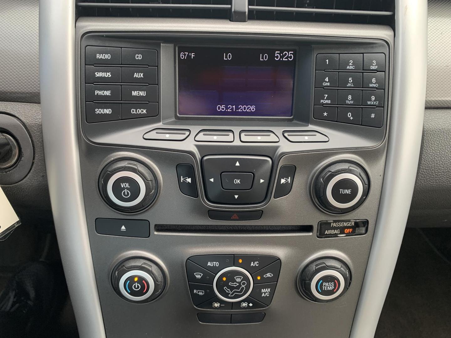 2014 SILVER /TAN Ford Edge SEL FWD (2FMDK3JCXEB) with an 3.5L V6 DOHC 24V engine, Automatic transmission, located at 506 S. Kingshighway, Cape Girardeau, MO, 63703, (573) 235-5000, 37.294991, -89.553635 - 2014 Ford Edge SEL FWD 121,xxx miles Bluetooth Front Wheel Drive Cruise Power Windows/Locks/Mirrors We have financing available and we accept trades! Fill out a credit application on our website or come by today! If you have any questions, give us a call at (573) 235-5000 or visit our website - Photo#27
