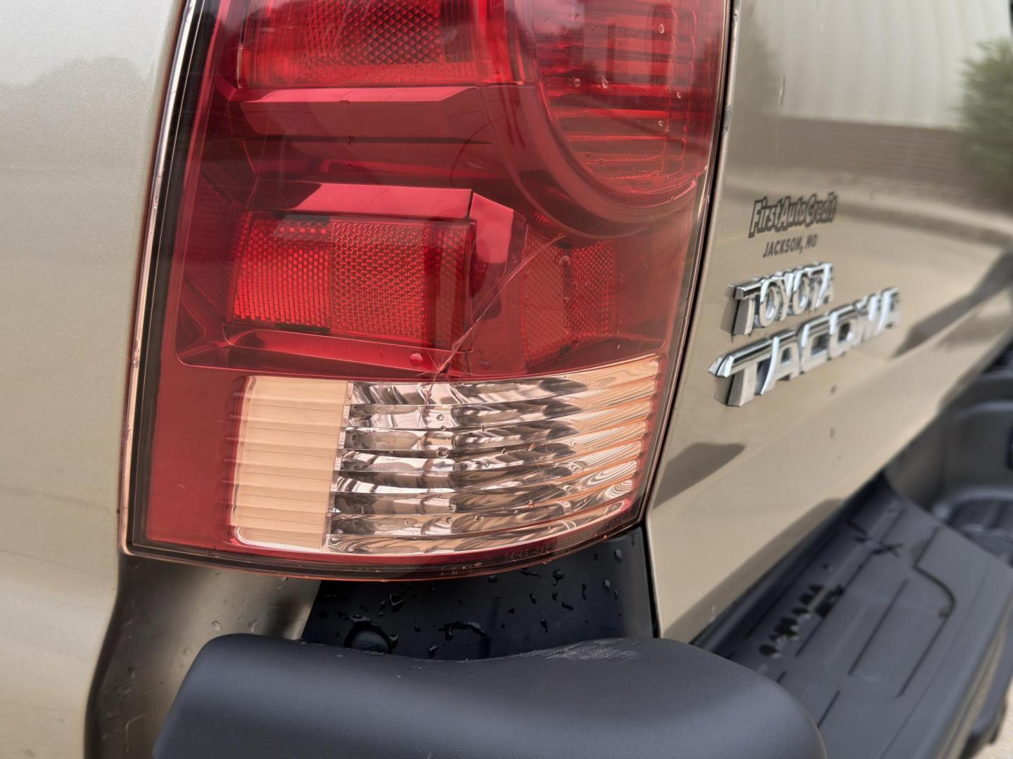 2006 TAN /Gray Toyota Tacoma Regular Cab 2WD (5TENX22N26Z) with an 2.7L 4 Cyl. engine, Automatic transmission, located at 2990 Old Orchard Rd., Jackson, MO, 63755, 37.354214, -89.612106 - 2006 Toyota Tacoma 183xxx miles Rear Wheel Drive 2.7L 4 Cyl. Automatic We have financing available and we accept trades! Fill out a credit application on our website or come by today! If you have any questions, give us a call at (573) 204-7777 or visit our website at firstautocredit.com. - Photo#31