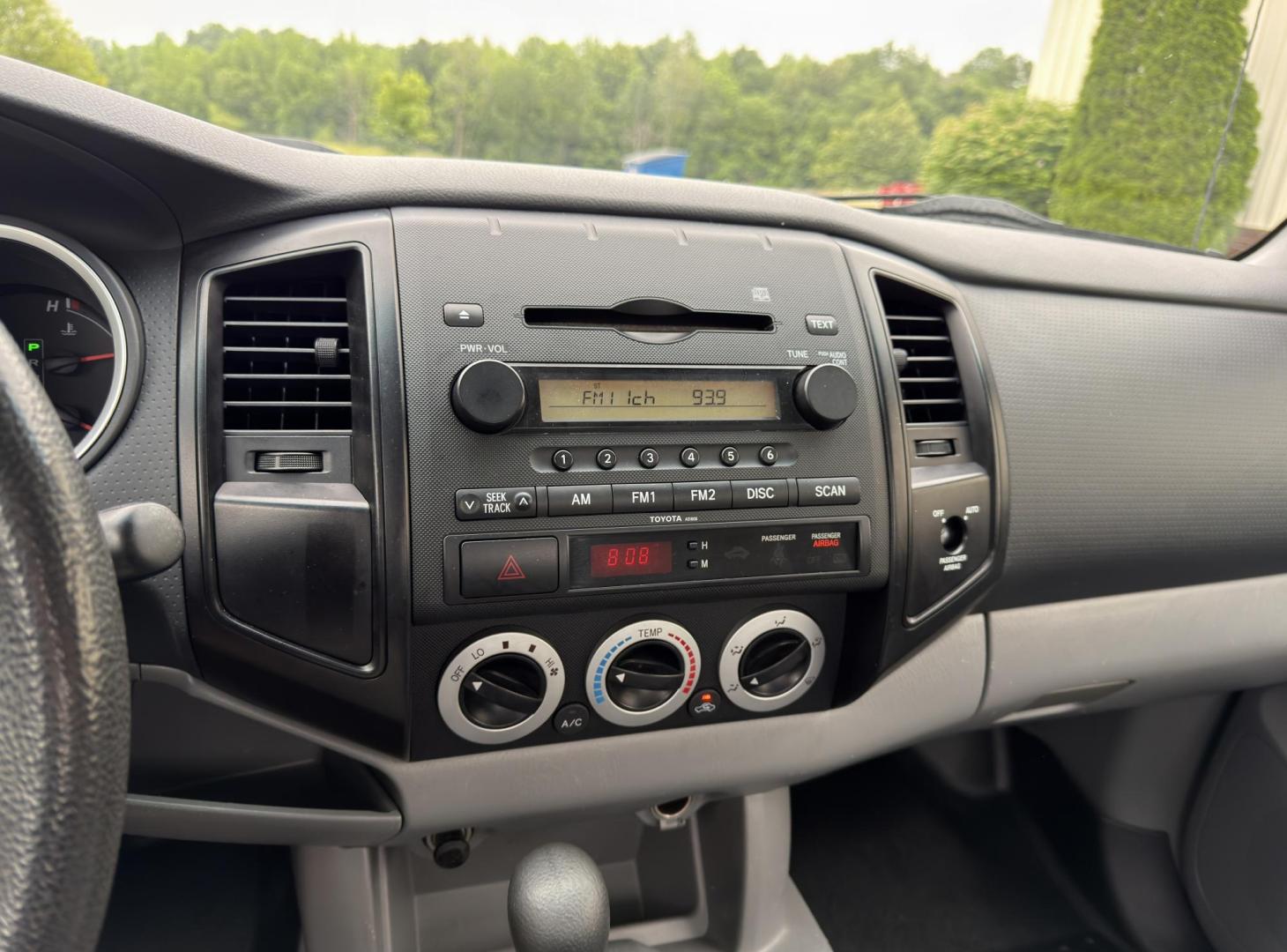 2006 TAN /Gray Toyota Tacoma Regular Cab 2WD (5TENX22N26Z) with an 2.7L 4 Cyl. engine, Automatic transmission, located at 2990 Old Orchard Rd., Jackson, MO, 63755, 37.354214, -89.612106 - 2006 Toyota Tacoma 183xxx miles Rear Wheel Drive 2.7L 4 Cyl. Automatic We have financing available and we accept trades! Fill out a credit application on our website or come by today! If you have any questions, give us a call at (573) 204-7777 or visit our website at firstautocredit.com. - Photo#18