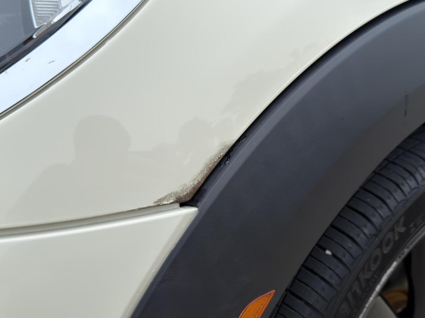 2019 WHITE /Black Mini Cooper Base (WMWXP5C58K2) with an 1.5L 3 Cyl. TURBO engine, Automatic transmission, located at 2990 Old Orchard Rd., Jackson, MO, 63755, 37.354214, -89.612106 - 2019 Mini Cooper 37xxx miles Front Wheel Drive 1.5L 3 Cyl. Automatic Leather Backup Camera Heated Seats Sunroof Bluetooth Cruise Power Windows/Locks/Mirrors We have financing available and we accept trades! Fill out a credit application on our website or come by today! If you have any q - Photo#37