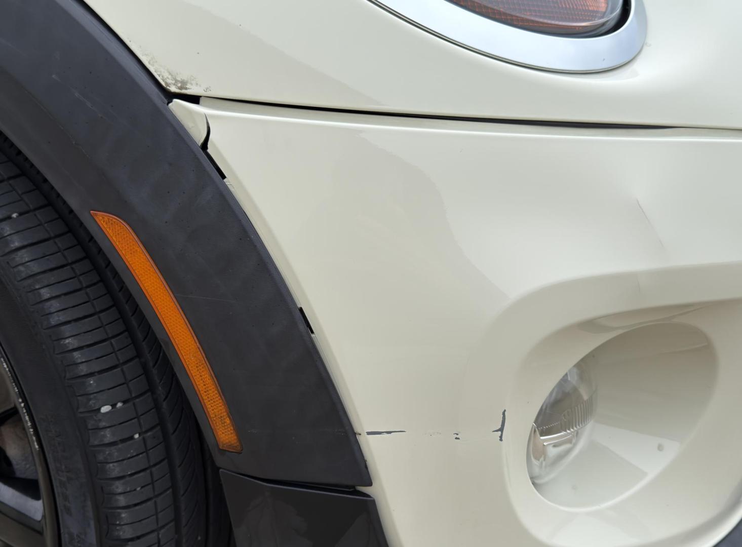 2019 WHITE /Black Mini Cooper Base (WMWXP5C58K2) with an 1.5L 3 Cyl. TURBO engine, Automatic transmission, located at 2990 Old Orchard Rd., Jackson, MO, 63755, 37.354214, -89.612106 - 2019 Mini Cooper 37xxx miles Front Wheel Drive 1.5L 3 Cyl. Automatic Leather Backup Camera Heated Seats Sunroof Bluetooth Cruise Power Windows/Locks/Mirrors We have financing available and we accept trades! Fill out a credit application on our website or come by today! If you have any q - Photo#36