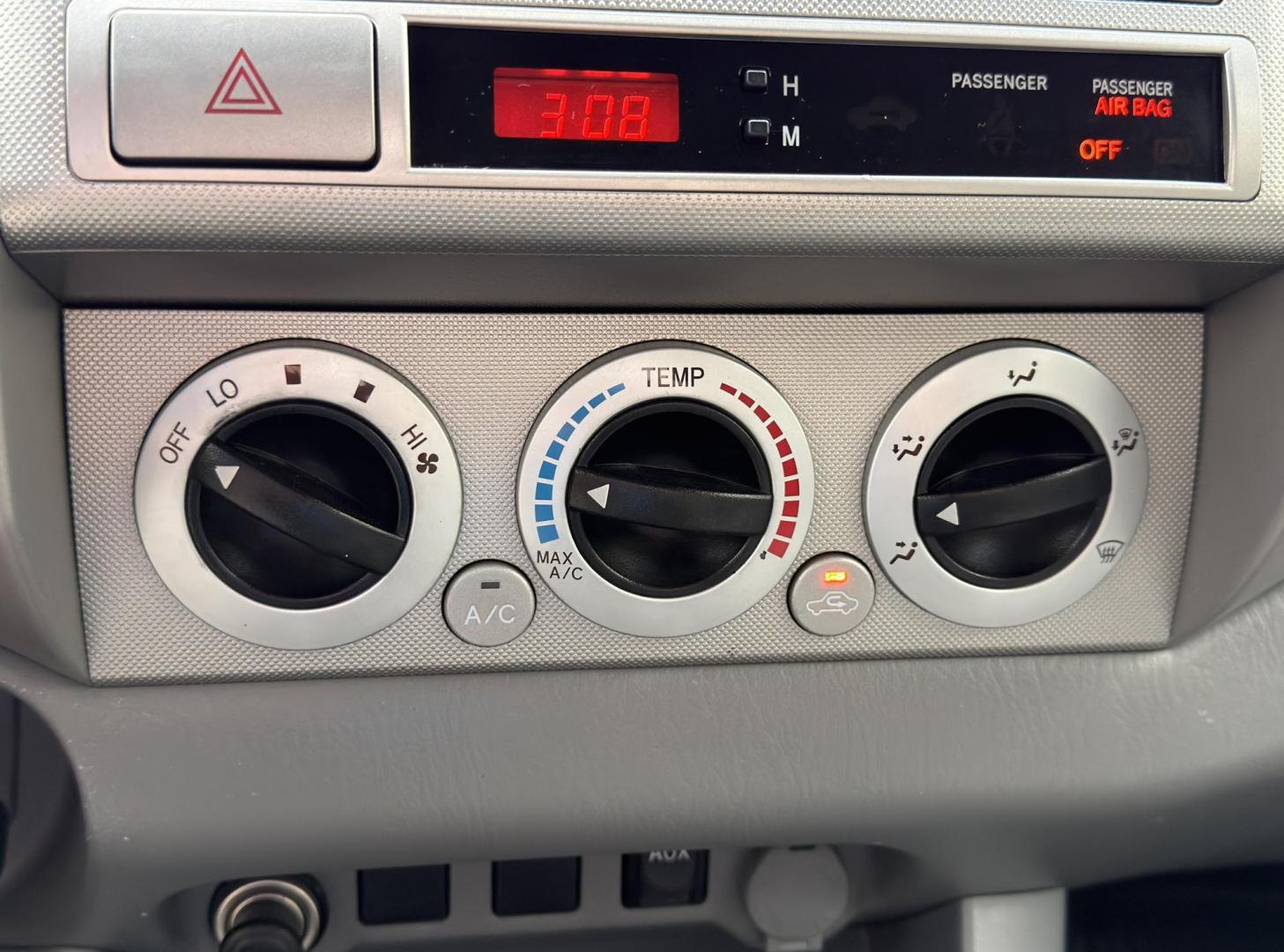 2010 BLUE /Gray Toyota Tacoma PreRunner Access Cab 2WD (5TETX4GN1AZ) with an 2.7L 4 Cyl. engine, Manual transmission, located at 2990 Old Orchard Rd., Jackson, MO, 63755, 37.354214, -89.612106 - 2010 Toyota Tacoma PreRunner 131xxx miles Rear Wheel Drive 2.7L 4 Cyl. 5-Speed Manual Backup Camera Cruise Power Windows/Locks/Mirrors We have financing available and we accept trades! Fill out a credit application on our website or come by today! If you have any questions, give us a call a - Photo#26