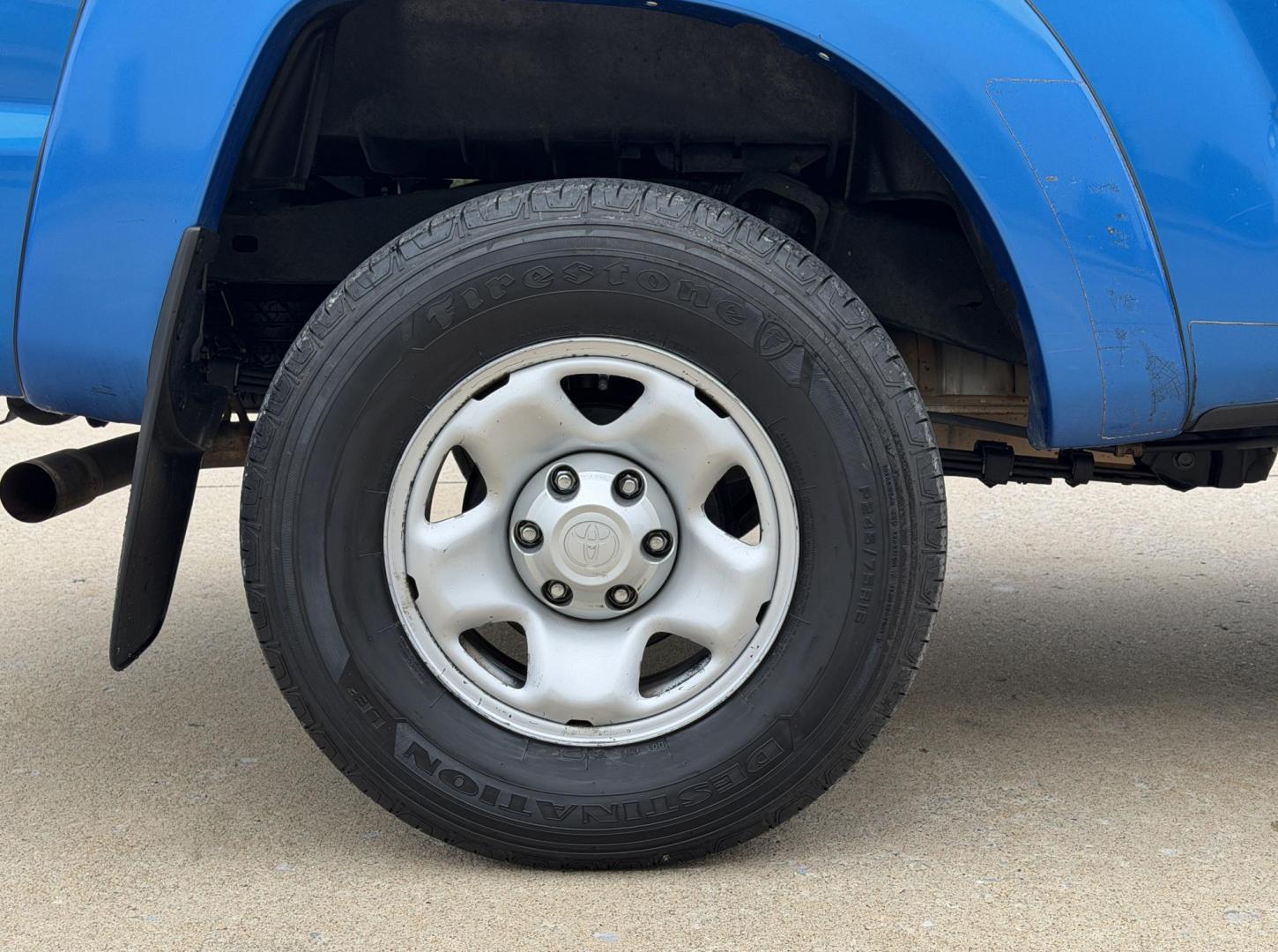2010 BLUE /Gray Toyota Tacoma PreRunner Access Cab 2WD (5TETX4GN1AZ) with an 2.7L 4 Cyl. engine, Manual transmission, located at 2990 Old Orchard Rd., Jackson, MO, 63755, 37.354214, -89.612106 - 2010 Toyota Tacoma PreRunner 131xxx miles Rear Wheel Drive 2.7L 4 Cyl. 5-Speed Manual Backup Camera Cruise Power Windows/Locks/Mirrors We have financing available and we accept trades! Fill out a credit application on our website or come by today! If you have any questions, give us a call a - Photo#35