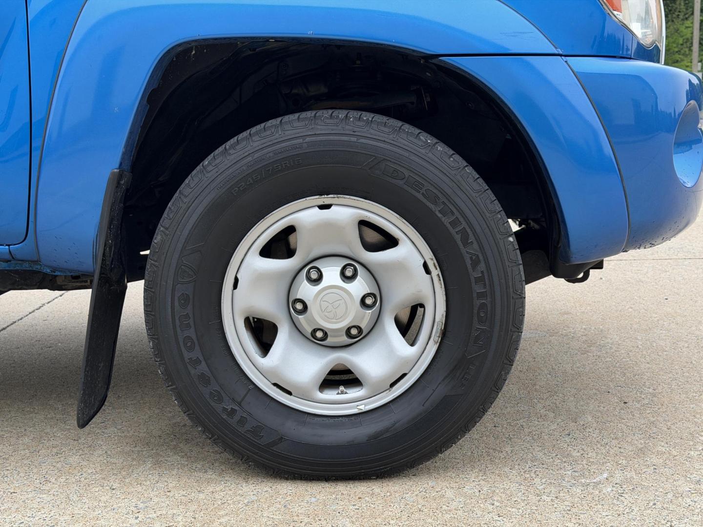 2010 BLUE /Gray Toyota Tacoma PreRunner Access Cab 2WD (5TETX4GN1AZ) with an 2.7L 4 Cyl. engine, Manual transmission, located at 2990 Old Orchard Rd., Jackson, MO, 63755, 37.354214, -89.612106 - 2010 Toyota Tacoma PreRunner 131xxx miles Rear Wheel Drive 2.7L 4 Cyl. 5-Speed Manual Backup Camera Cruise Power Windows/Locks/Mirrors We have financing available and we accept trades! Fill out a credit application on our website or come by today! If you have any questions, give us a call a - Photo#36
