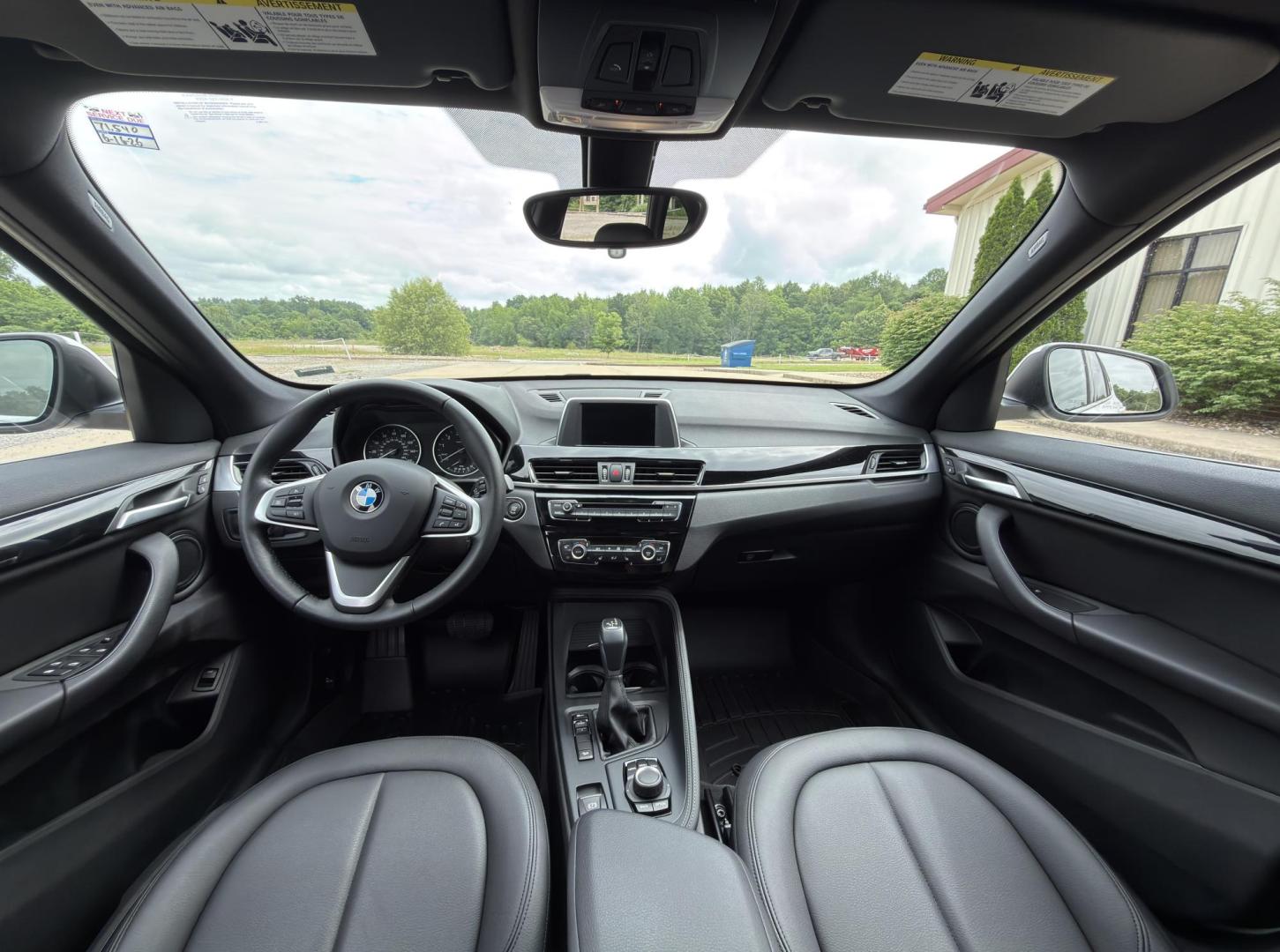 2018 WHITE /Black BMW X1 xDrive28i (WBXHT3C3XJ5) with an 2.0L 4 Cyl. engine, Automatic transmission, located at 2990 Old Orchard Rd., Jackson, MO, 63755, 37.354214, -89.612106 - 2018 BMW X1 xDrive28i 66xxx miles All Wheel Drive 2.0L 4 Cyl. Automatic Leather Backup Camera Power/Heated Seats Heated Steering Wheel Sunroof Bluetooth Cruise Power Windows/Locks/Mirrors We have financing available and we accept trades! Fill out a credit application on our website or - Photo#23