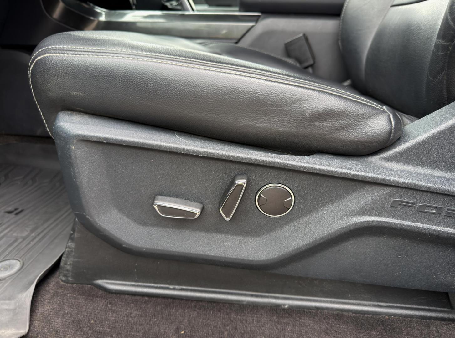 2021 GRAY /Black Ford F-150 XLTSuperCrew 5.5-ft. Bed 4WD (1FTFW1E82MK) with an 3.5L V6 engine, Automatic transmission, located at 2990 Old Orchard Rd., Jackson, MO, 63755, 37.354214, -89.612106 - 2021 Ford F-150 XLT 1-Owner 208xxx miles 4x4 3.5L V6 Automatic Leather Navigation Power/Heated Seats Backup Camera Sunroof Bluetooth Remote Start Cruise Power Windows/Locks/Mirrors We have financing available and we accept trades! Fill out a credit application on our website or come b - Photo#7