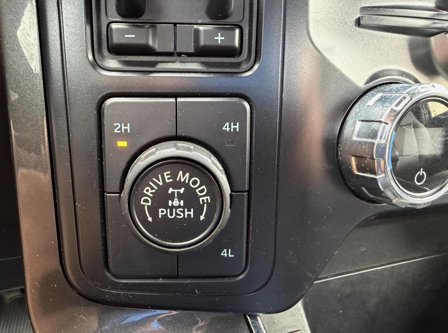 2021 GRAY /Black Ford F-150 XLTSuperCrew 5.5-ft. Bed 4WD (1FTFW1E82MK) with an 3.5L V6 engine, Automatic transmission, located at 2990 Old Orchard Rd., Jackson, MO, 63755, 37.354214, -89.612106 - 2021 Ford F-150 XLT 1-Owner 208xxx miles 4x4 3.5L V6 Automatic Leather Navigation Power/Heated Seats Backup Camera Sunroof Bluetooth Remote Start Cruise Power Windows/Locks/Mirrors We have financing available and we accept trades! Fill out a credit application on our website or come b - Photo#2