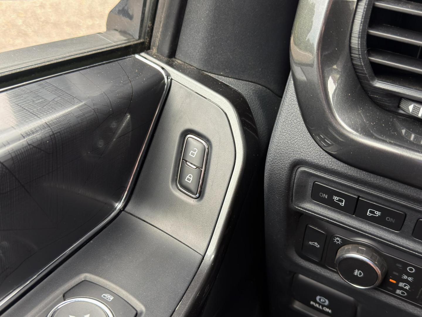 2021 GRAY /Black Ford F-150 XLTSuperCrew 5.5-ft. Bed 4WD (1FTFW1E82MK) with an 3.5L V6 engine, Automatic transmission, located at 2990 Old Orchard Rd., Jackson, MO, 63755, 37.354214, -89.612106 - 2021 Ford F-150 XLT 1-Owner 208xxx miles 4x4 3.5L V6 Automatic Leather Navigation Power/Heated Seats Backup Camera Sunroof Bluetooth Remote Start Cruise Power Windows/Locks/Mirrors We have financing available and we accept trades! Fill out a credit application on our website or come b - Photo#32