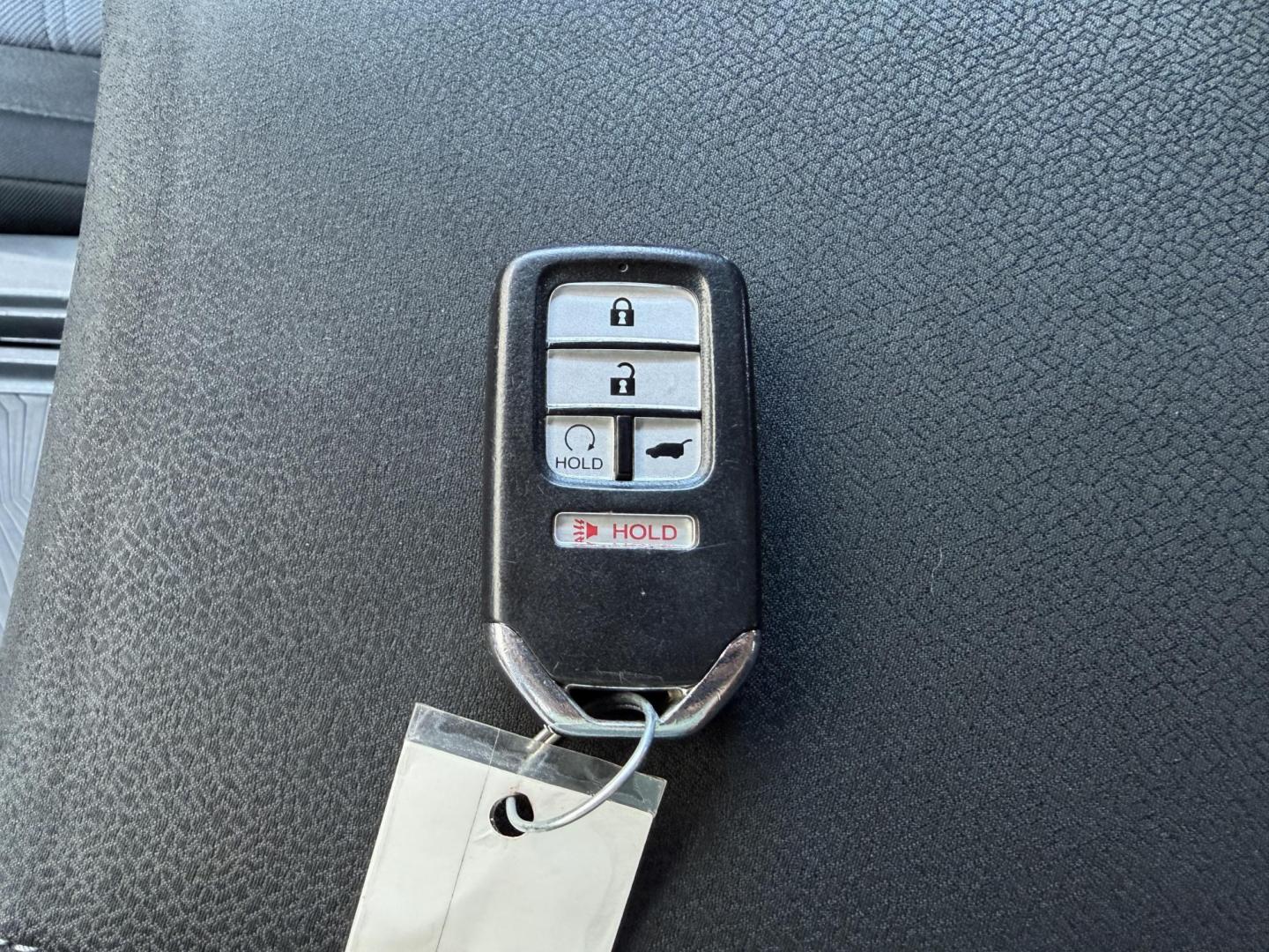 2019 GRAY /Black Honda CR-V EX AWD (5J6RW2H5XKL) with an 1.5L 4 Cyl. TURBO engine, CVT transmission, located at 2990 Old Orchard Rd., Jackson, MO, 63755, 37.354214, -89.612106 - 2019 Honda CR-V EX 1-Owner 128xxx miles All Wheel Drive 1.5L 4 Cyl. Automatic Backup Camera Power Driver Seat Heated Seats Sunroof Bluetooth Remote Start Cruise Power Windows/Locks/Mirrors We have financing available and we accept trades! Fill out a credit application on our website or - Photo#6