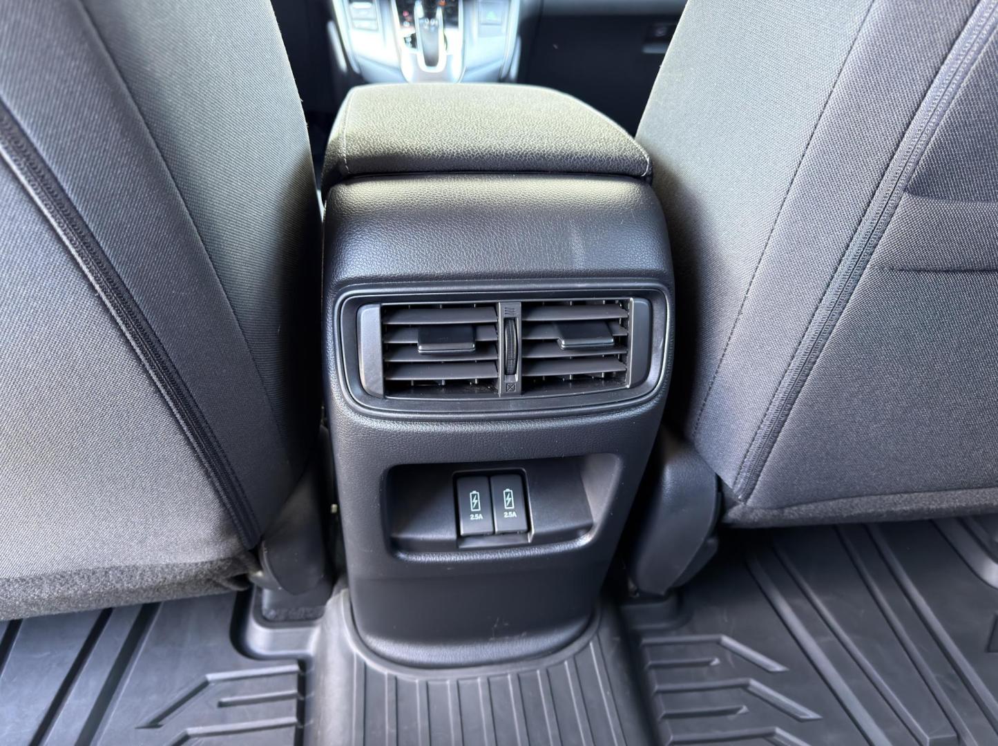 2019 GRAY /Black Honda CR-V EX AWD (5J6RW2H5XKL) with an 1.5L 4 Cyl. TURBO engine, CVT transmission, located at 2990 Old Orchard Rd., Jackson, MO, 63755, 37.354214, -89.612106 - 2019 Honda CR-V EX 1-Owner 128xxx miles All Wheel Drive 1.5L 4 Cyl. Automatic Backup Camera Power Driver Seat Heated Seats Sunroof Bluetooth Remote Start Cruise Power Windows/Locks/Mirrors We have financing available and we accept trades! Fill out a credit application on our website or - Photo#33