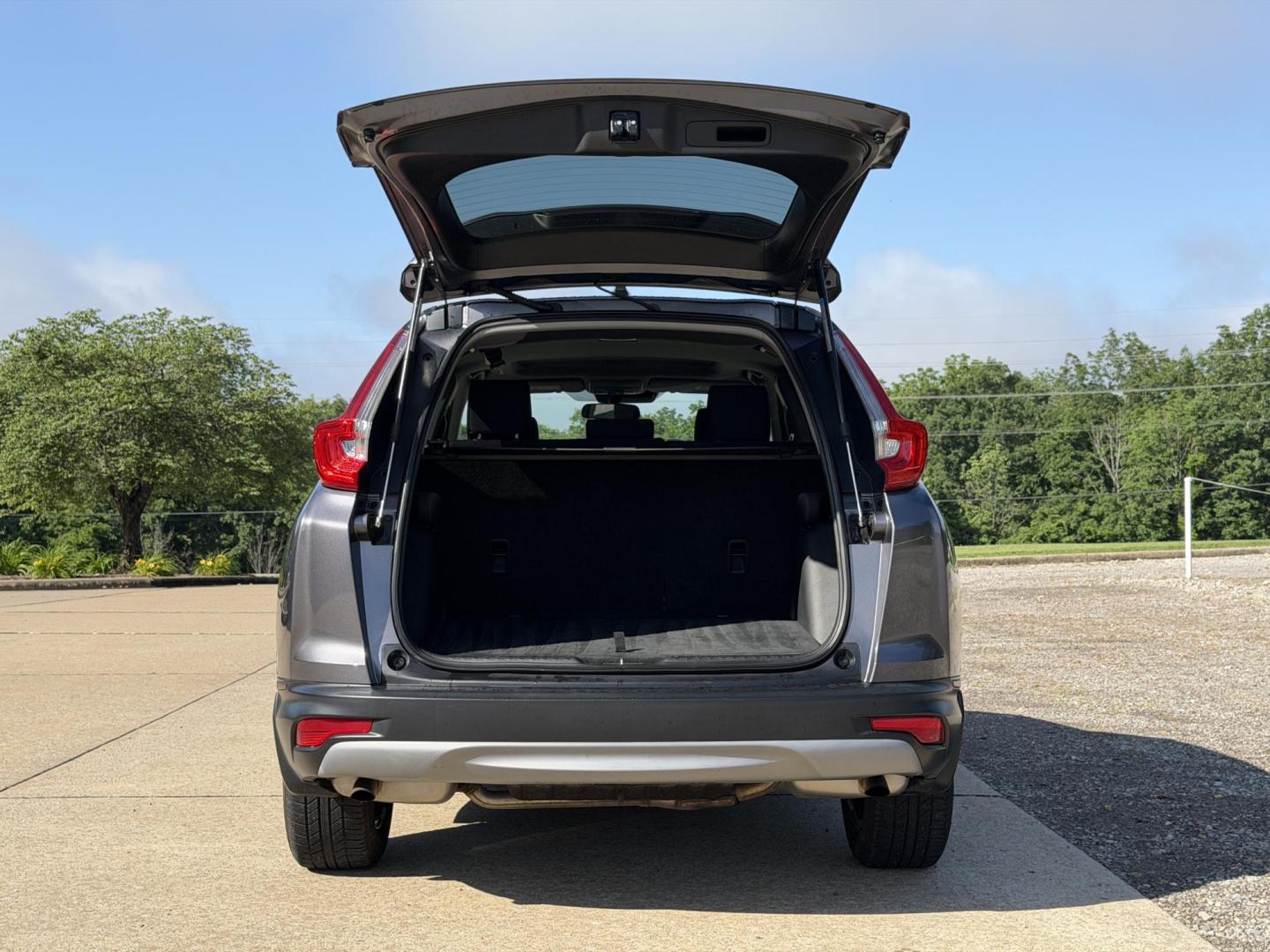 2019 GRAY /Black Honda CR-V EX AWD (5J6RW2H5XKL) with an 1.5L 4 Cyl. TURBO engine, CVT transmission, located at 2990 Old Orchard Rd., Jackson, MO, 63755, 37.354214, -89.612106 - 2019 Honda CR-V EX 1-Owner 128xxx miles All Wheel Drive 1.5L 4 Cyl. Automatic Backup Camera Power Driver Seat Heated Seats Sunroof Bluetooth Remote Start Cruise Power Windows/Locks/Mirrors We have financing available and we accept trades! Fill out a credit application on our website or - Photo#20