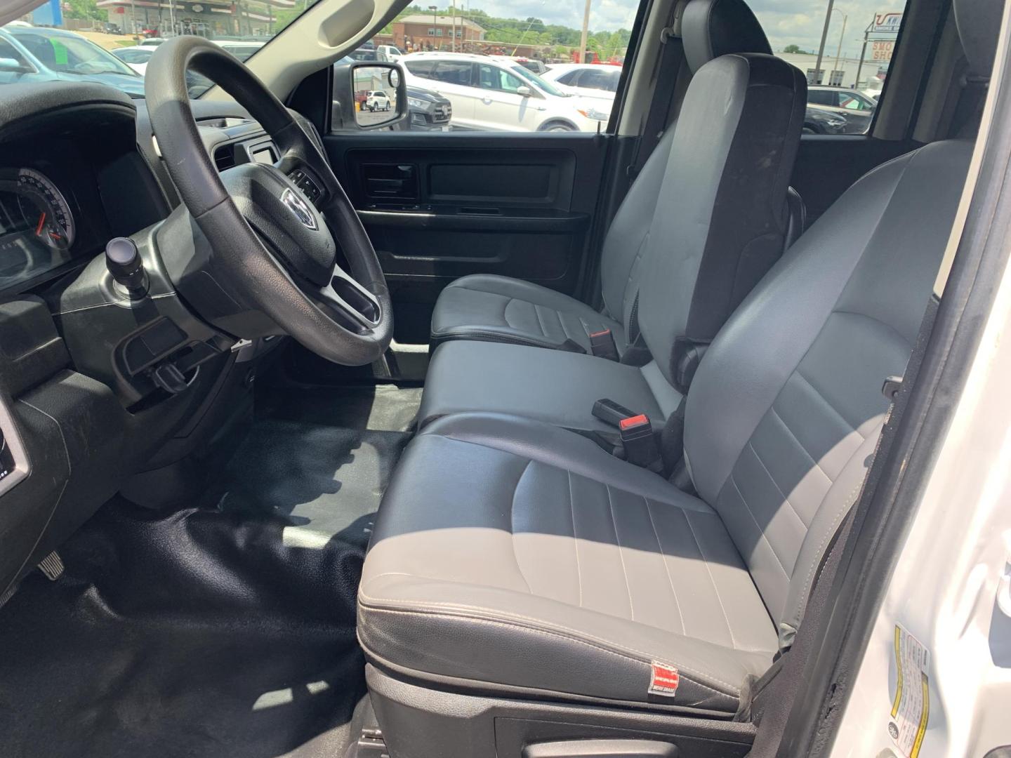 2021 WHITE /GRAY RAM 1500 Classic Tradesman Quad Cab 2WD (1C6RR6FG9MS) with an 3.6L V6 DOHC 24V FFV engine, Automatic transmission, located at 506 S. Kingshighway, Cape Girardeau, MO, 63703, (573) 235-5000, 37.294991, -89.553635 - 2021 RAM 1500 Classic Tradesman Quad Cab 2WD 137,xxx miles One Owner Bluetooth Backup Camera Rear wheel drive Power windows/locks/mirrors We have financing available and we accept trades! Fill out a credit application on our website or come by today! If you have any questions, give us a call - Photo#18