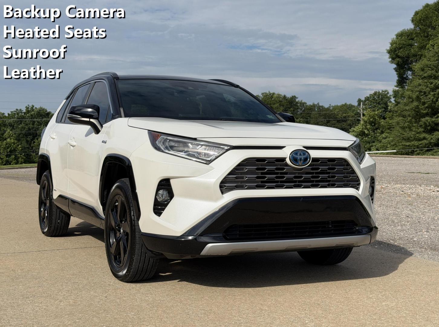 2019 WHITE /Black Toyota RAV4 Hybrid XSE (2T3EWRFV5KW) with an 2.5L 4 Cyl. HYBRID engine, CVT transmission, located at 2990 Old Orchard Rd., Jackson, MO, 63755, 37.354214, -89.612106 - 2019 Toyota RAV4 XSE Hybrid 74xxx miles All Wheel Drive 2.5L 4 Cyl. Hybrid Automatic Leather Backup Camera Power Driver Seat Backup Camera Sunroof Bluetooth Cruise Power Windows/Locks/Mirrors We have financing available and we accept trades! Fill out a credit application on our website - Photo#0