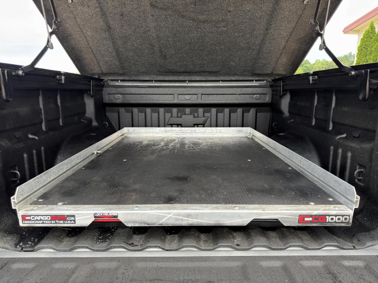 2020 SILVER /Black Chevrolet Colorado LT Crew Cab 2WD (1GCGSCEN6L1) with an 3.6L V6 engine, Automatic transmission, located at 2990 Old Orchard Rd., Jackson, MO, 63755, 37.354214, -89.612106 - 2020 Chevrolet Colorado LT 122xxx miles Rear Wheel Drive 3.6L V6 Automatic Backup Camera Power Driver Seat Bluetooth Remote Start Cruise Power Windows/Locks/Mirrors We have financing available and we accept trades! Fill out a credit application on our website or come by today! If you hav - Photo#19