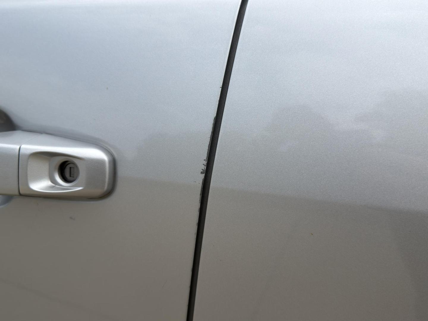 2020 SILVER /Black Chevrolet Colorado LT Crew Cab 2WD (1GCGSCEN6L1) with an 3.6L V6 engine, Automatic transmission, located at 2990 Old Orchard Rd., Jackson, MO, 63755, 37.354214, -89.612106 - 2020 Chevrolet Colorado LT 122xxx miles Rear Wheel Drive 3.6L V6 Automatic Backup Camera Power Driver Seat Bluetooth Remote Start Cruise Power Windows/Locks/Mirrors We have financing available and we accept trades! Fill out a credit application on our website or come by today! If you hav - Photo#44