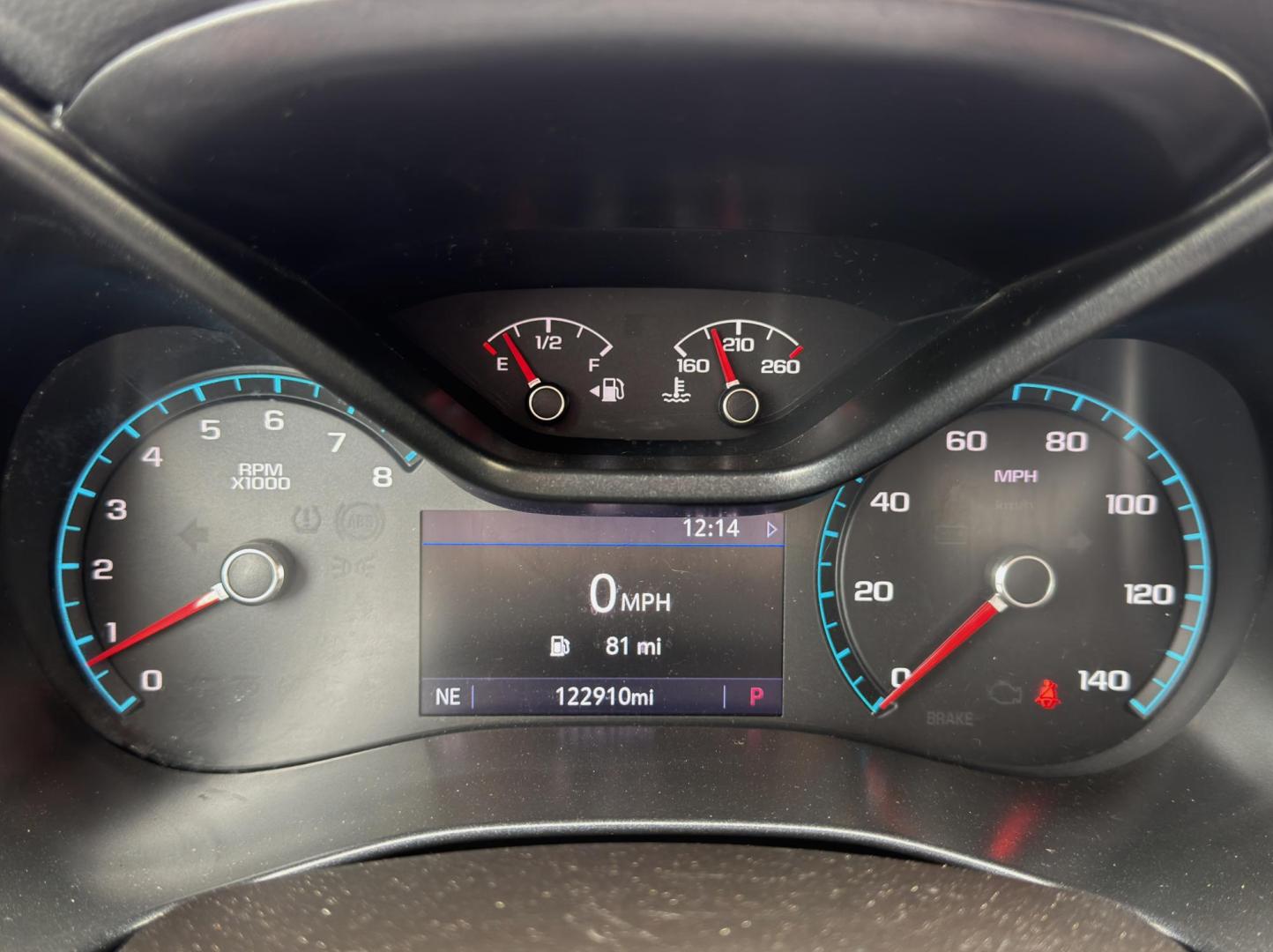 2020 SILVER /Black Chevrolet Colorado LT Crew Cab 2WD (1GCGSCEN6L1) with an 3.6L V6 engine, Automatic transmission, located at 2990 Old Orchard Rd., Jackson, MO, 63755, 37.354214, -89.612106 - 2020 Chevrolet Colorado LT 122xxx miles Rear Wheel Drive 3.6L V6 Automatic Backup Camera Power Driver Seat Bluetooth Remote Start Cruise Power Windows/Locks/Mirrors We have financing available and we accept trades! Fill out a credit application on our website or come by today! If you hav - Photo#1