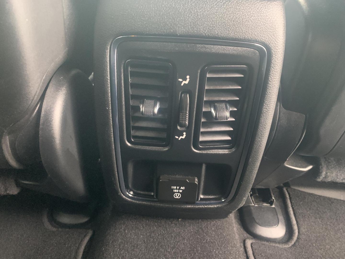 2021 GRAY /BLACK Jeep Grand Cherokee Laredo E 4WD (1C4RJFAG2MC) with an 3.6L V6 DOHC 24V engine, Automatic transmission, located at 506 S. Kingshighway, Cape Girardeau, MO, 63703, (573) 235-5000, 37.294991, -89.553635 - 2021 Jeep Grand Cherokee Laredo E 4WD Only 52,xxx miles Heated Seats Heated Steering Wheel Steering Wheel Controls 4 wheel drive Backup Cam Bluetooth Cruise Power Windows/Locks/Mirrors We have financing available and we accept trades! Fill out a credit application on our website or come by - Photo#15