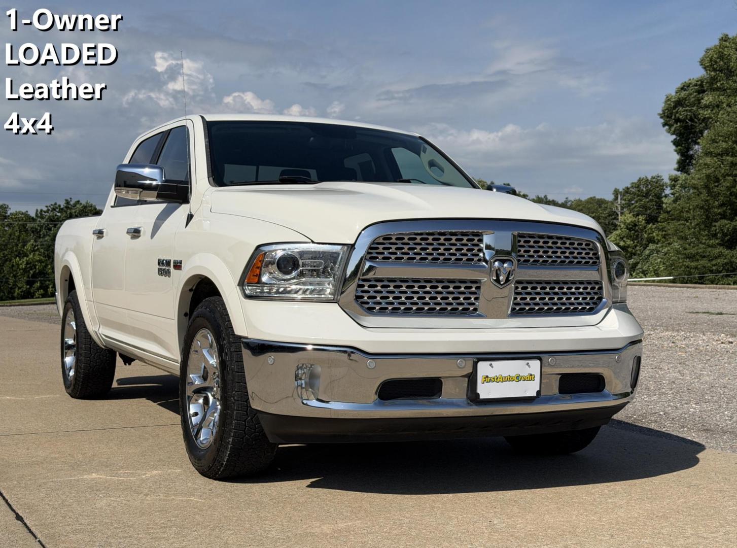 2017 RAM 1500 Laramie 4x4 Crew Cab 5'7's photo