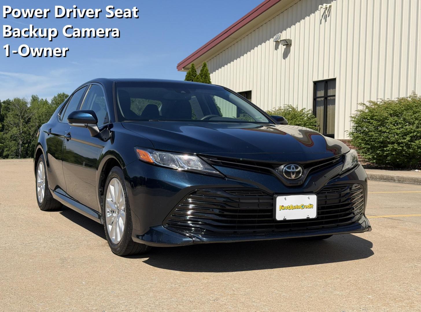 2018 Toyota Camry 2.5 Auto LE's photo